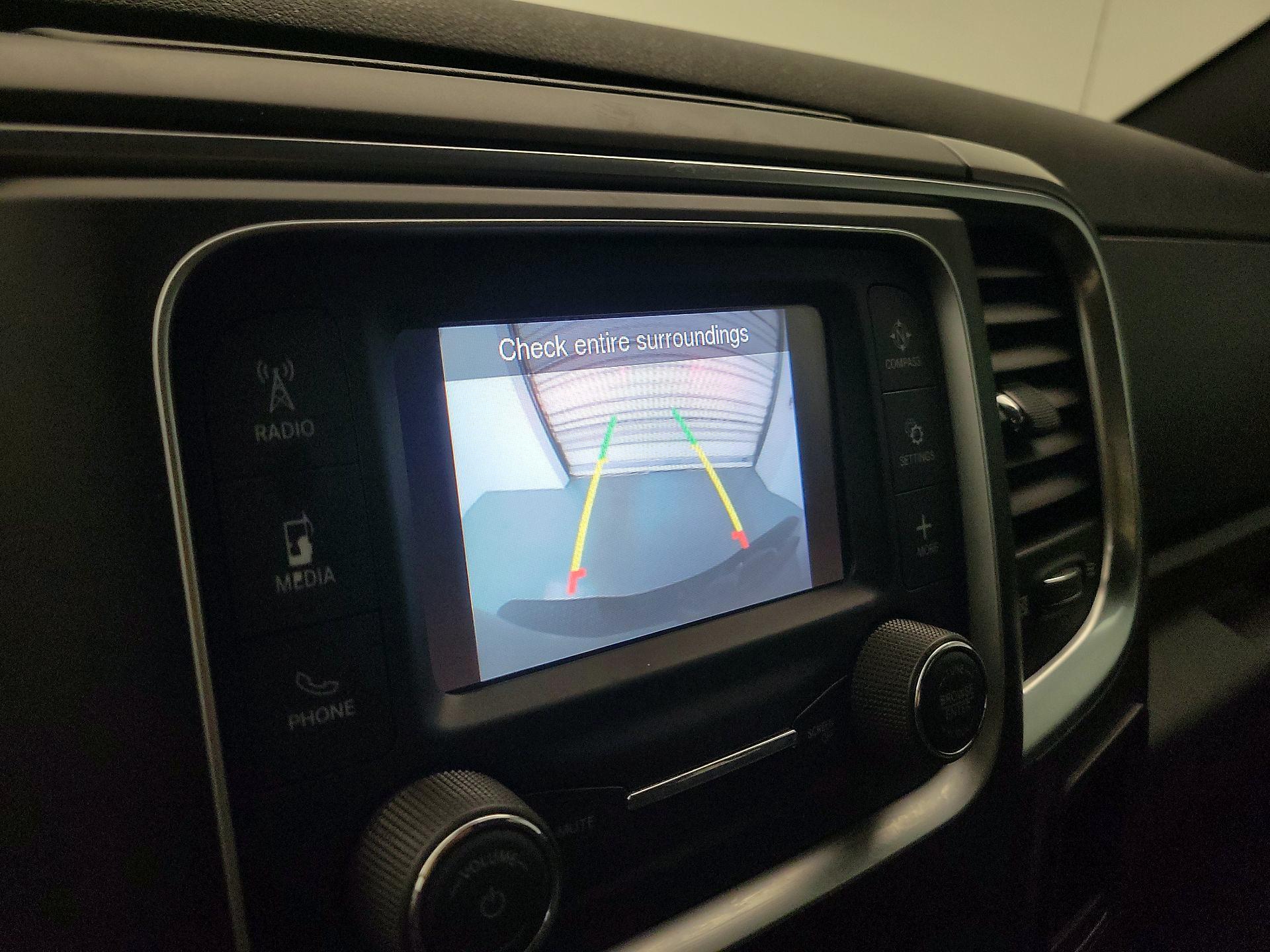 Thumbnail: 2021 RAM 1500 Classic - 14