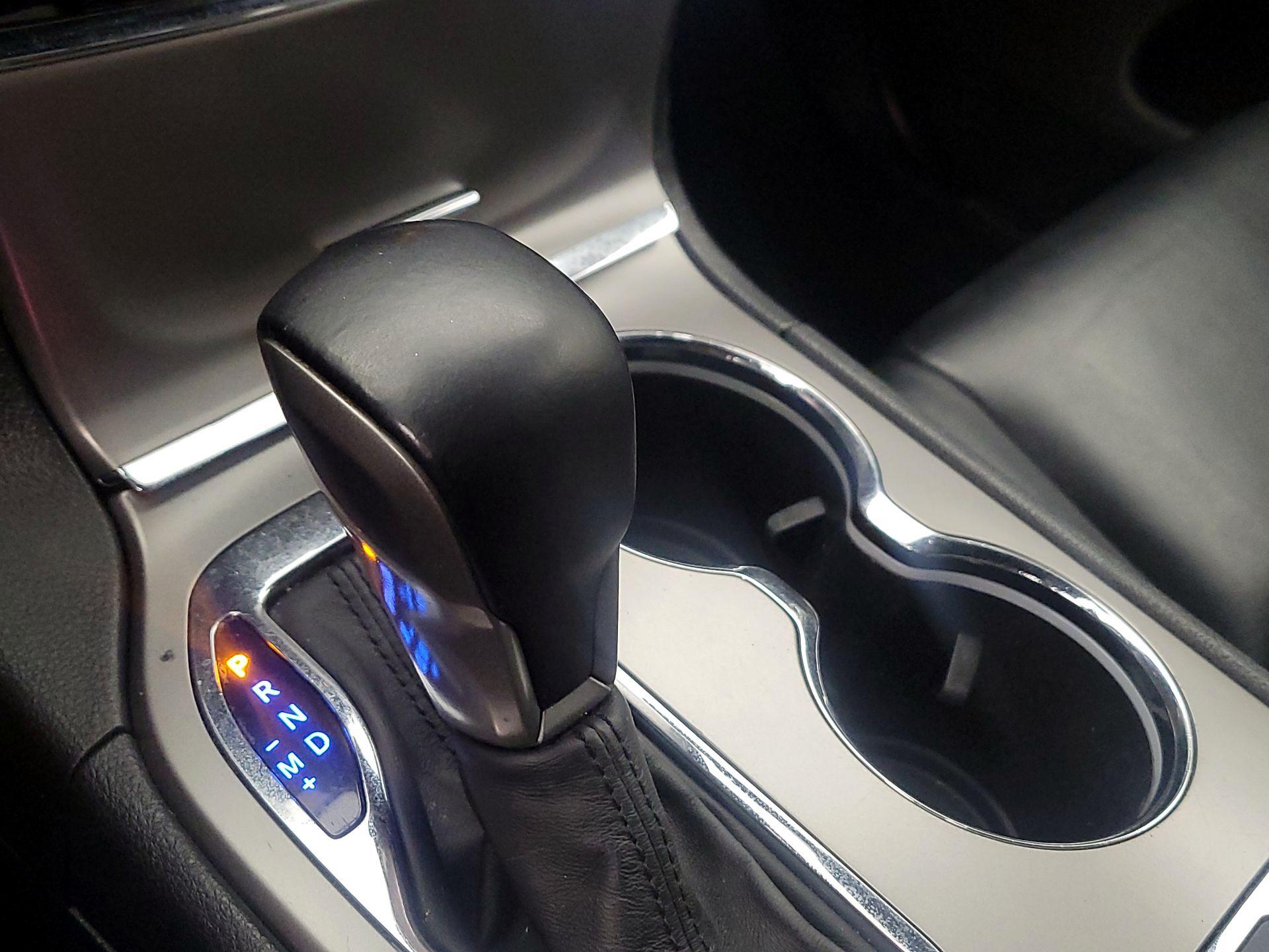 Thumbnail: 2019 Jeep Grand Cherokee - 18