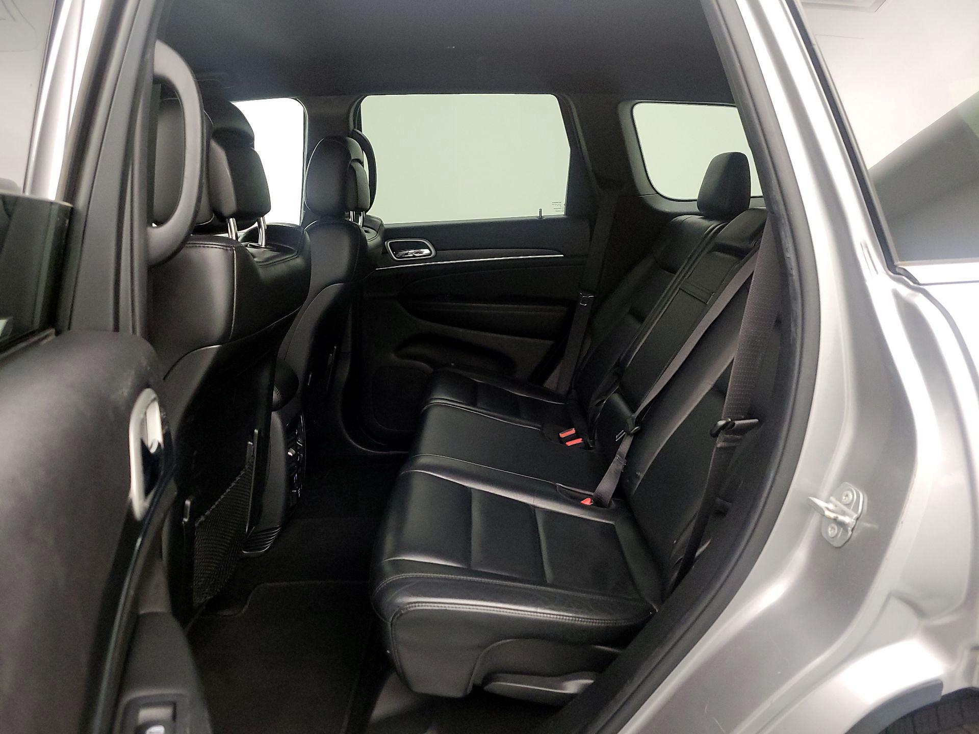 Thumbnail: 2019 Jeep Grand Cherokee - 20