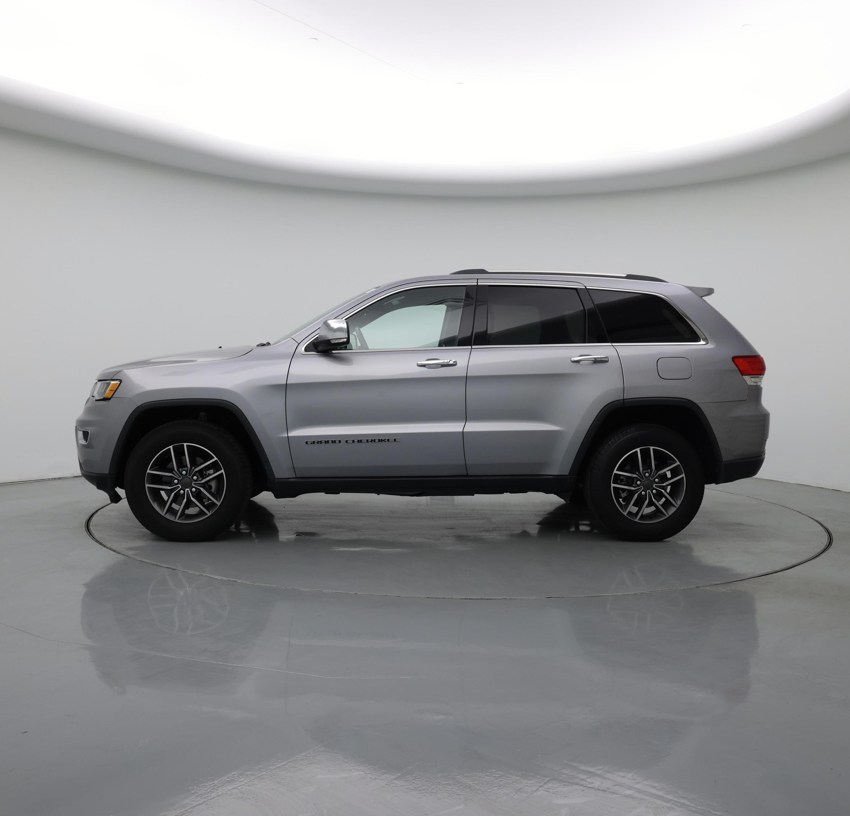 Thumbnail: 2019 Jeep Grand Cherokee - 3