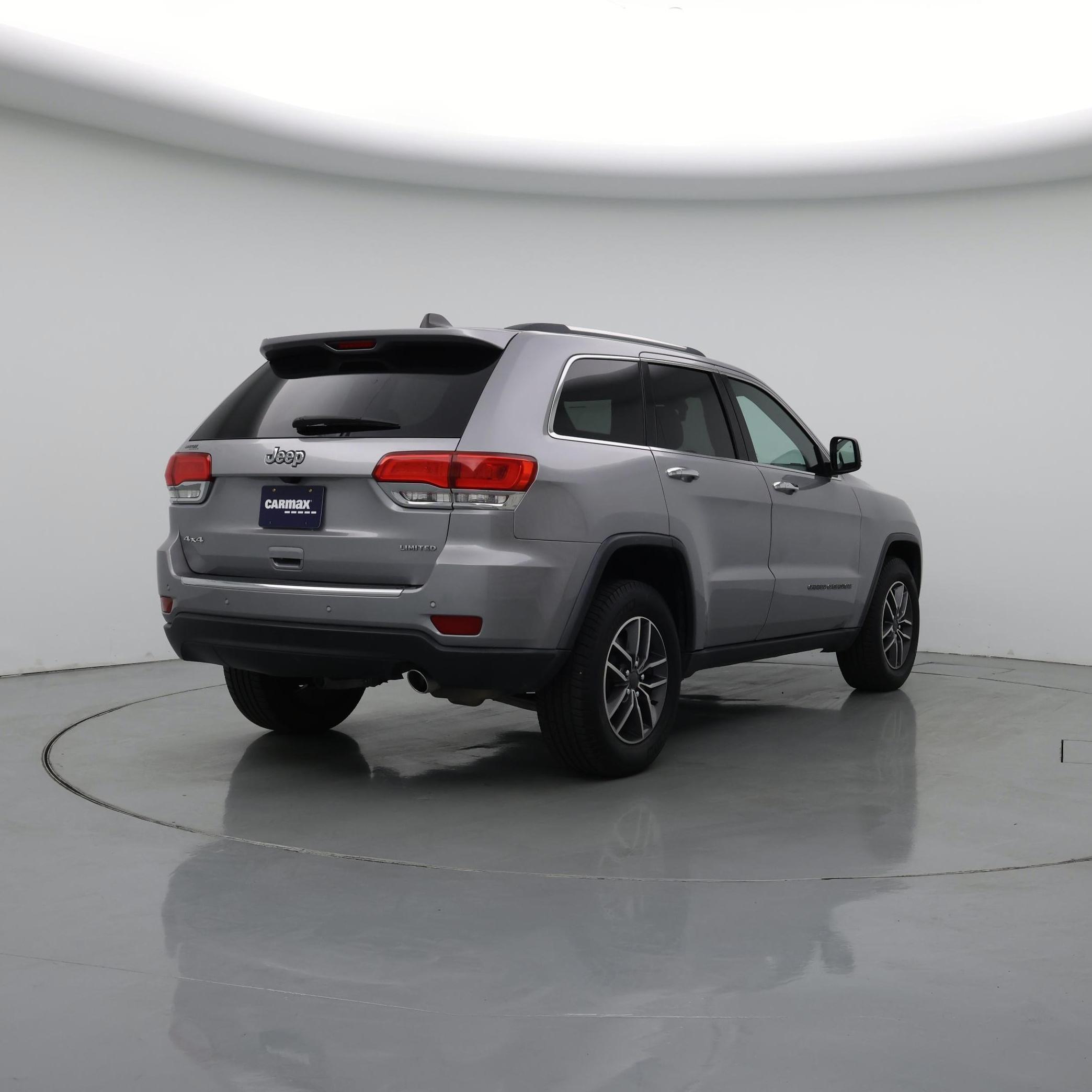 Thumbnail: 2019 Jeep Grand Cherokee - 8