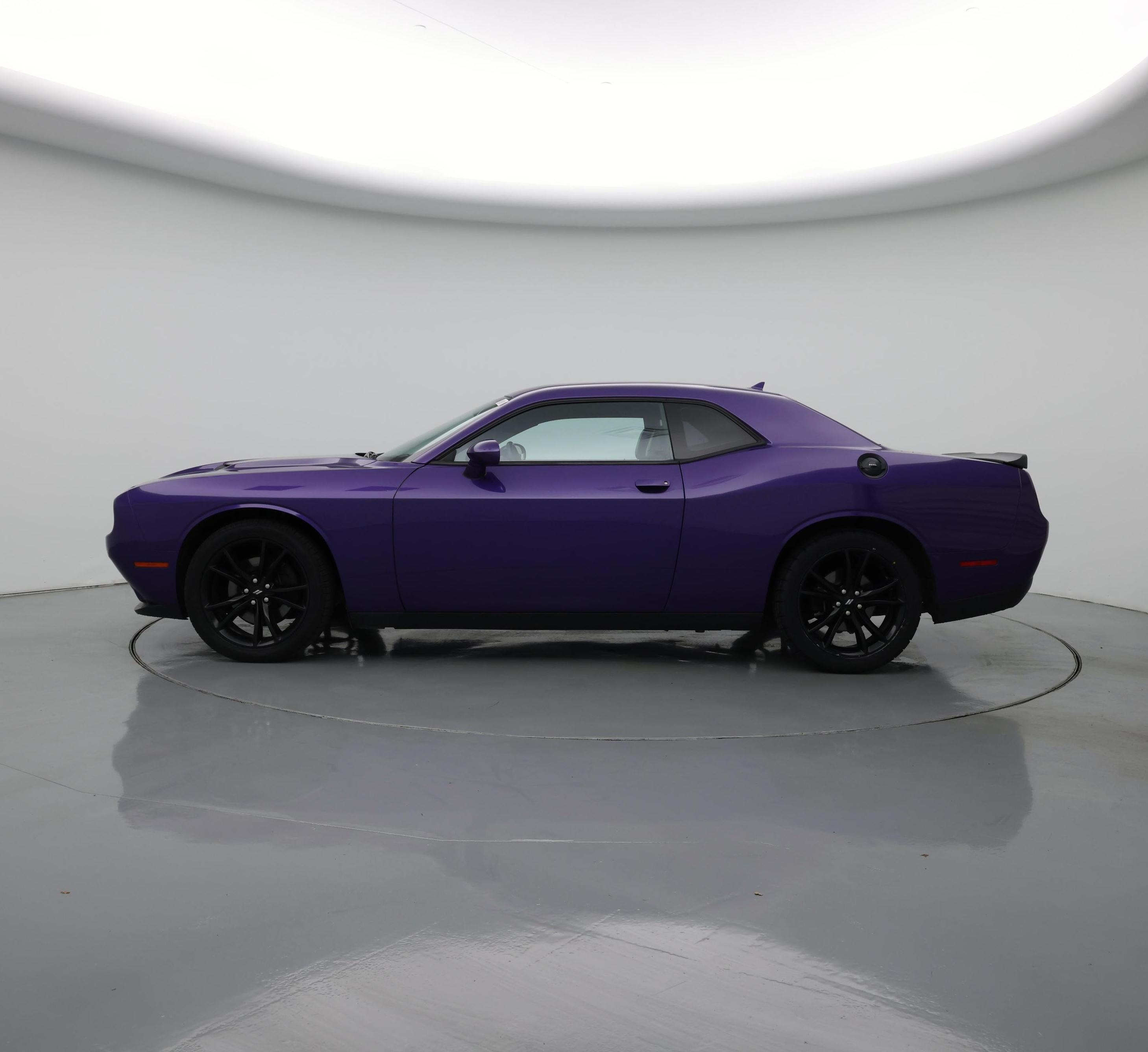 Thumbnail: 2018 Dodge Challenger - 3
