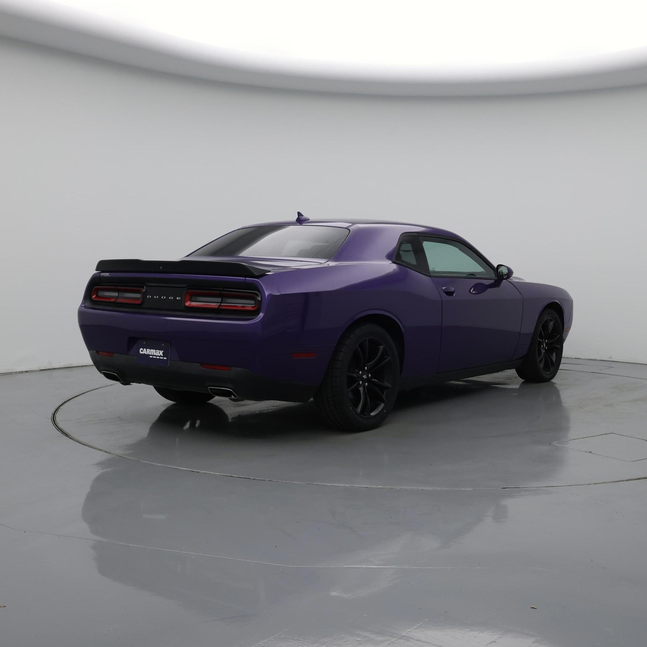 Thumbnail: 2018 Dodge Challenger - 8