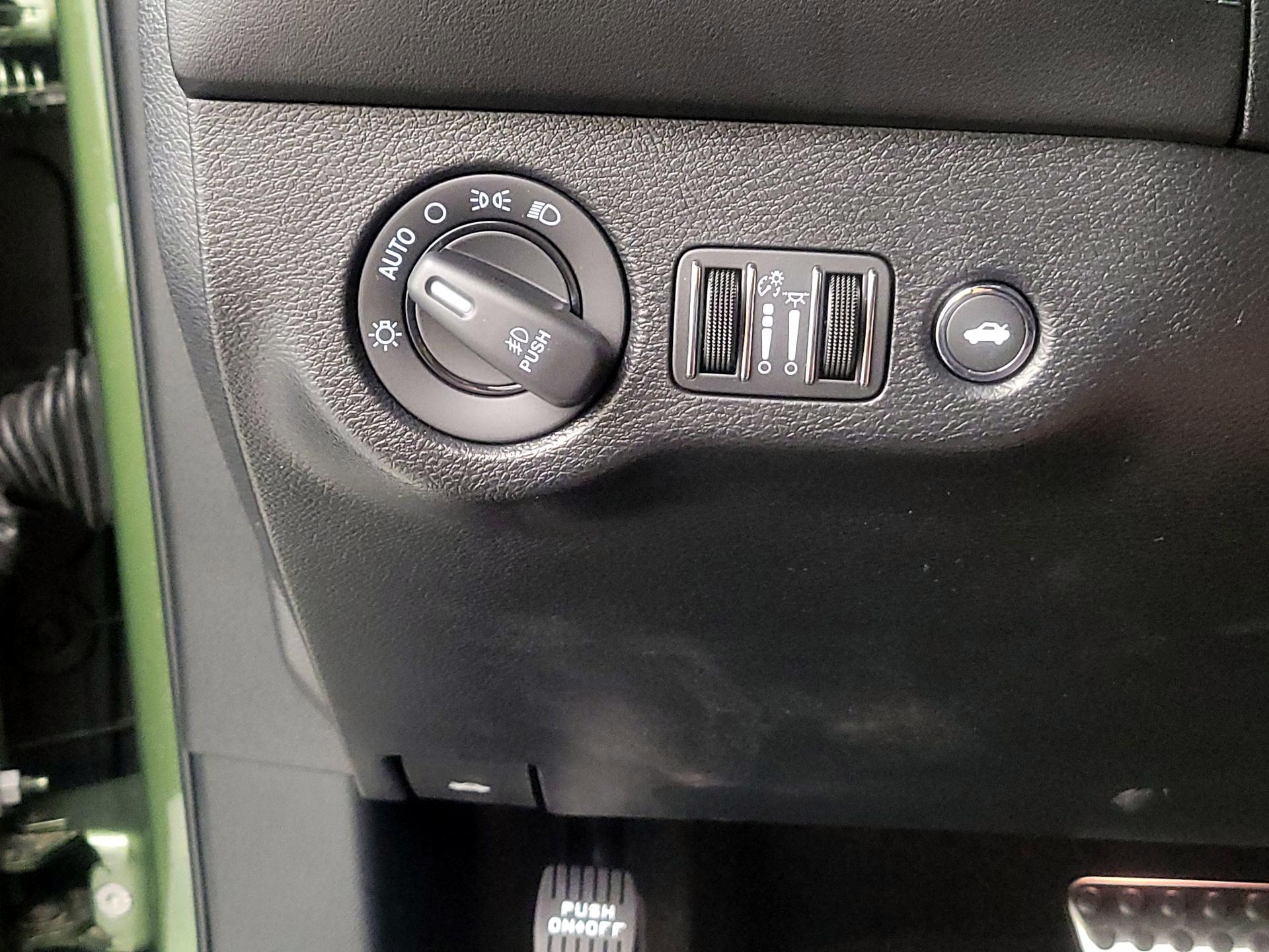 Thumbnail: 2022 Dodge Challenger - 13