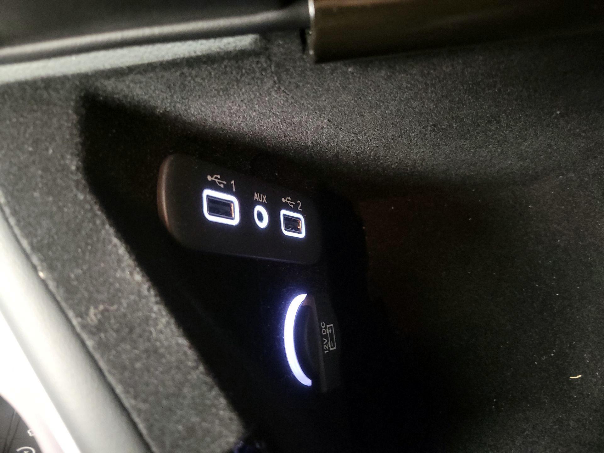 Thumbnail: 2022 Dodge Challenger - 19