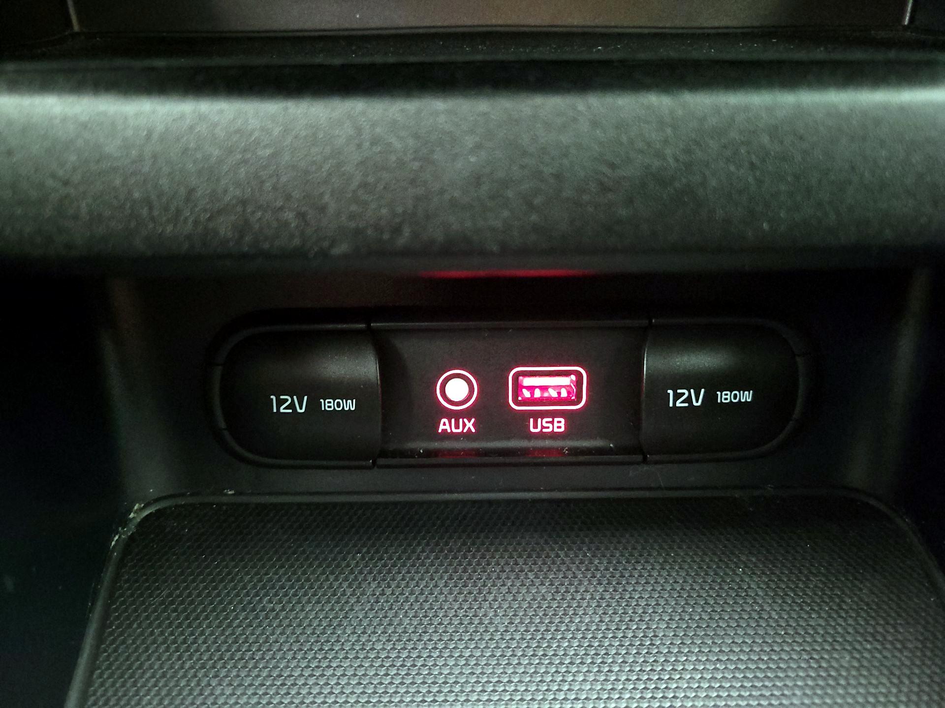 Thumbnail: 2021 Kia Forte - 18