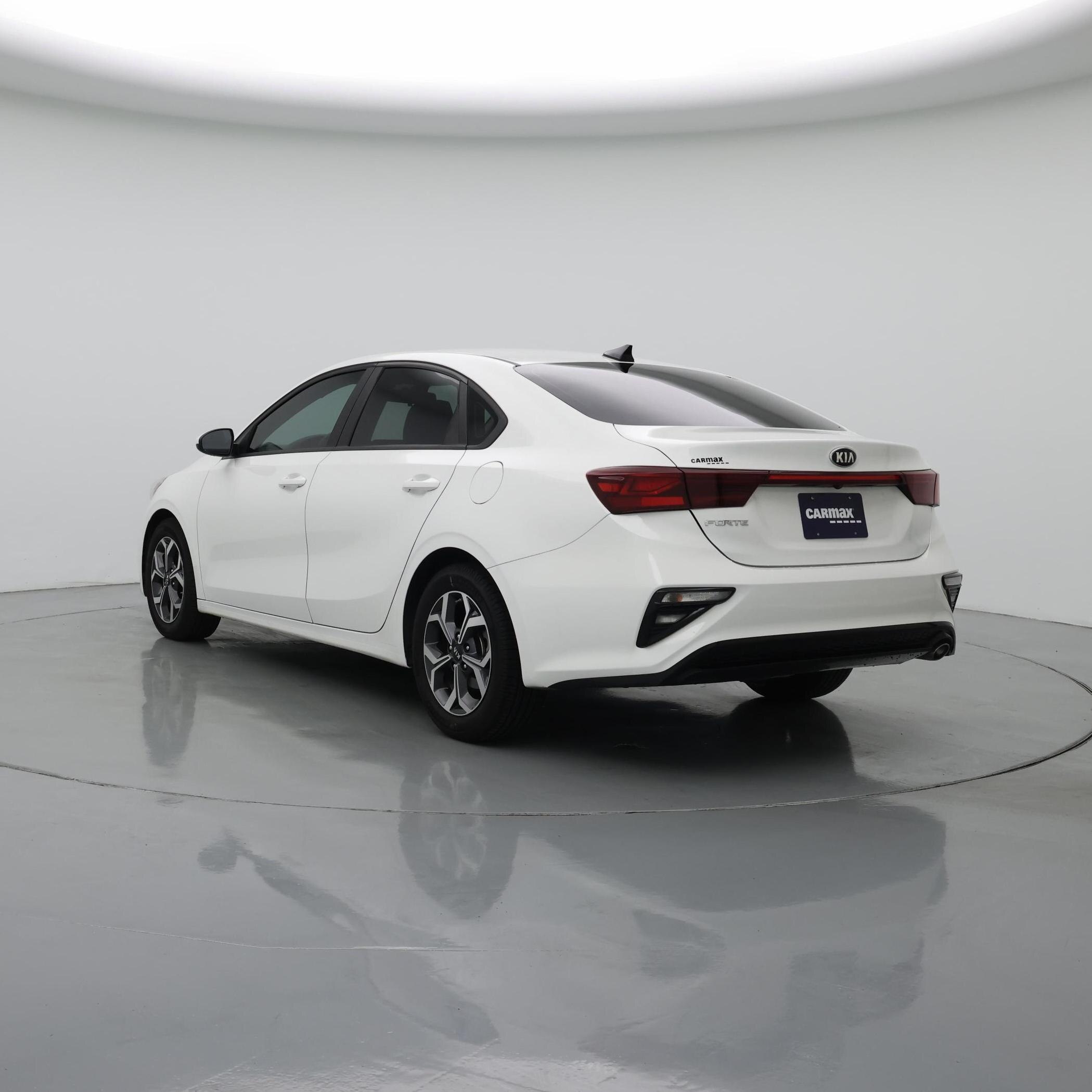 Thumbnail: 2021 Kia Forte - 2