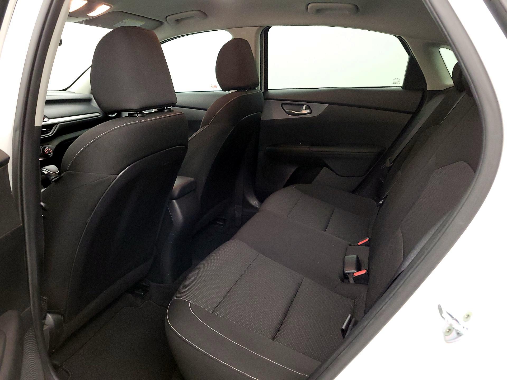 Thumbnail: 2021 Kia Forte - 19