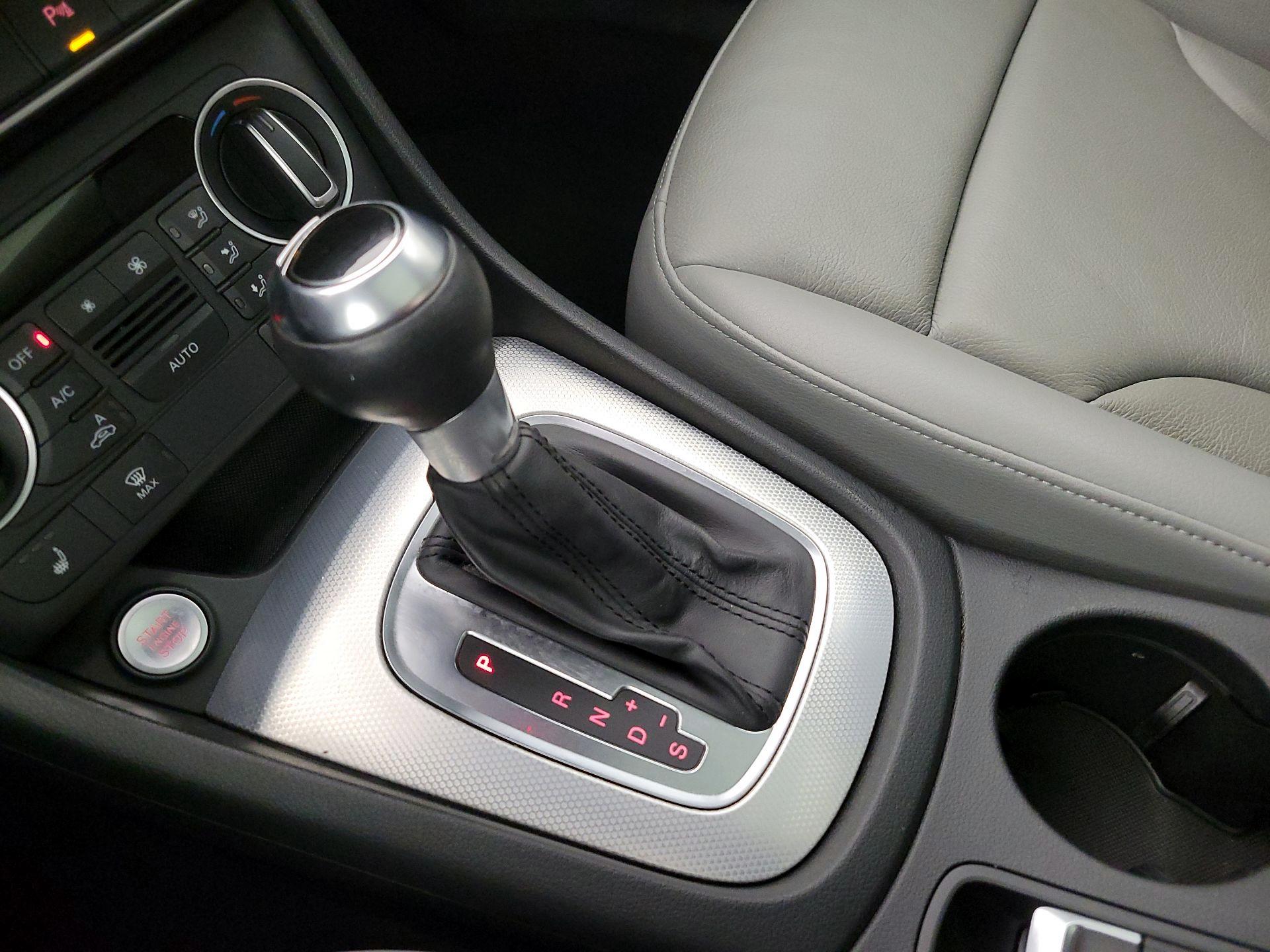 Thumbnail: 2018 Audi Q3 - 17