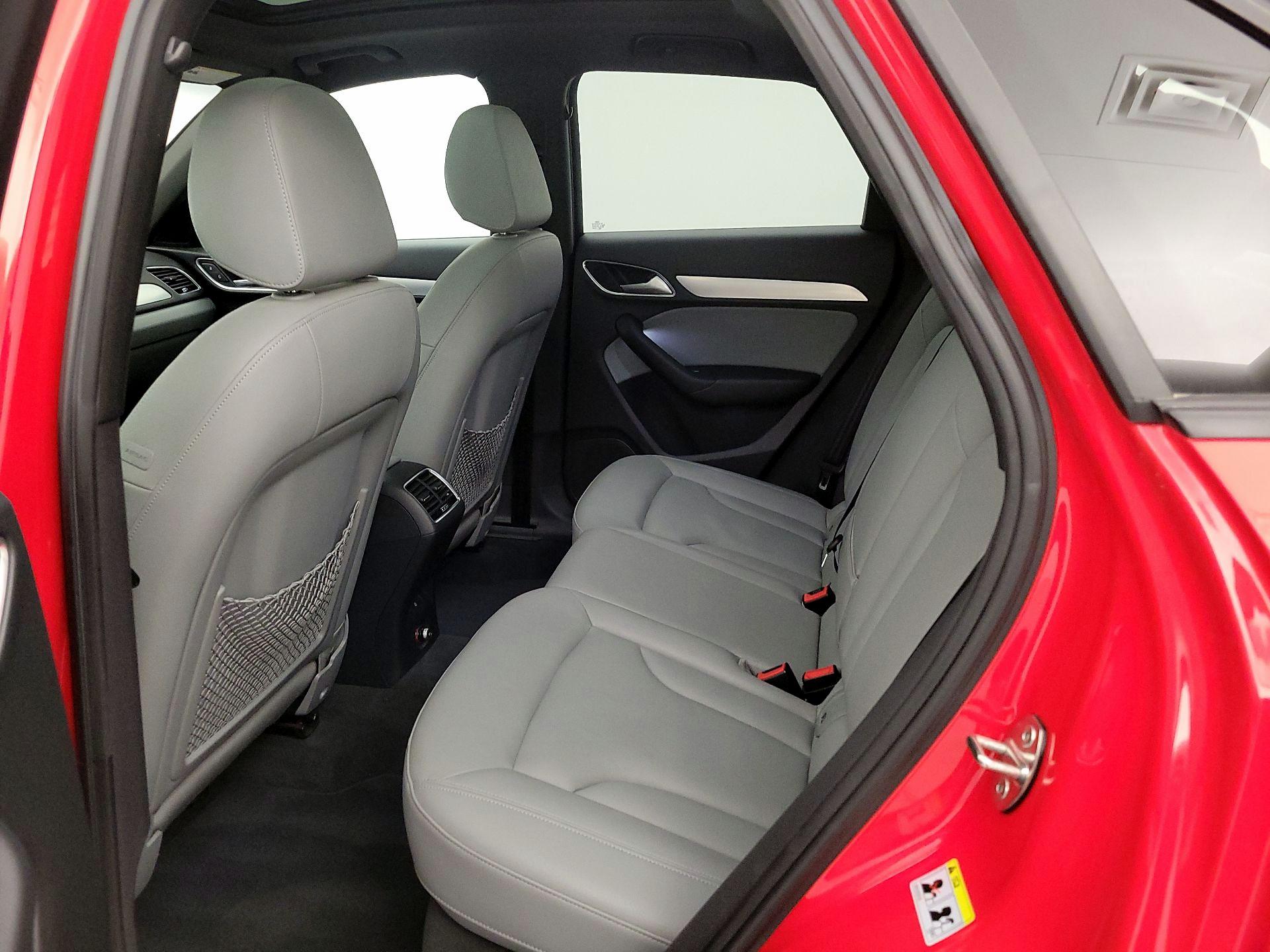 Thumbnail: 2018 Audi Q3 - 20