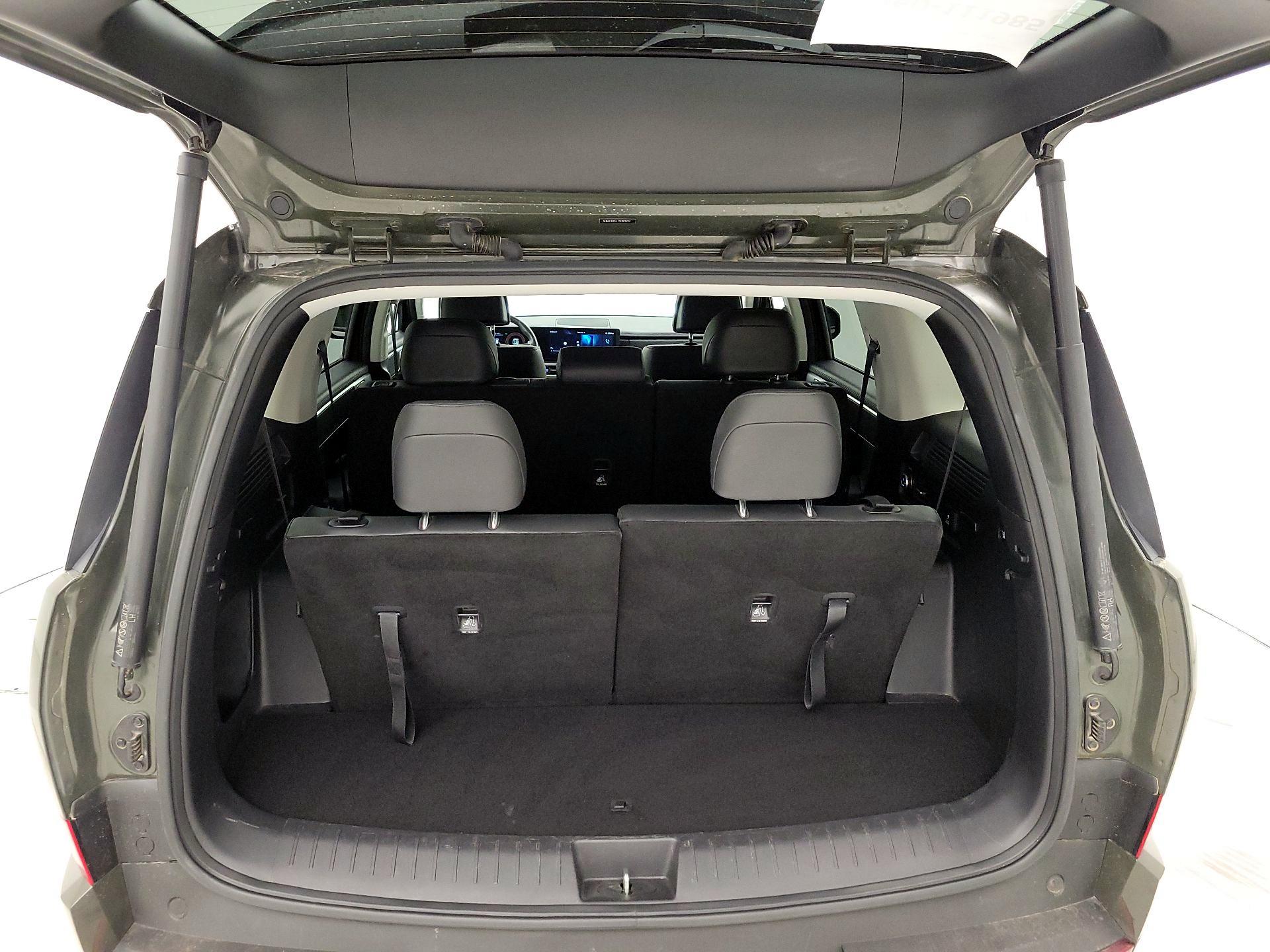 Thumbnail: 2025 Hyundai Santa Fe - 16