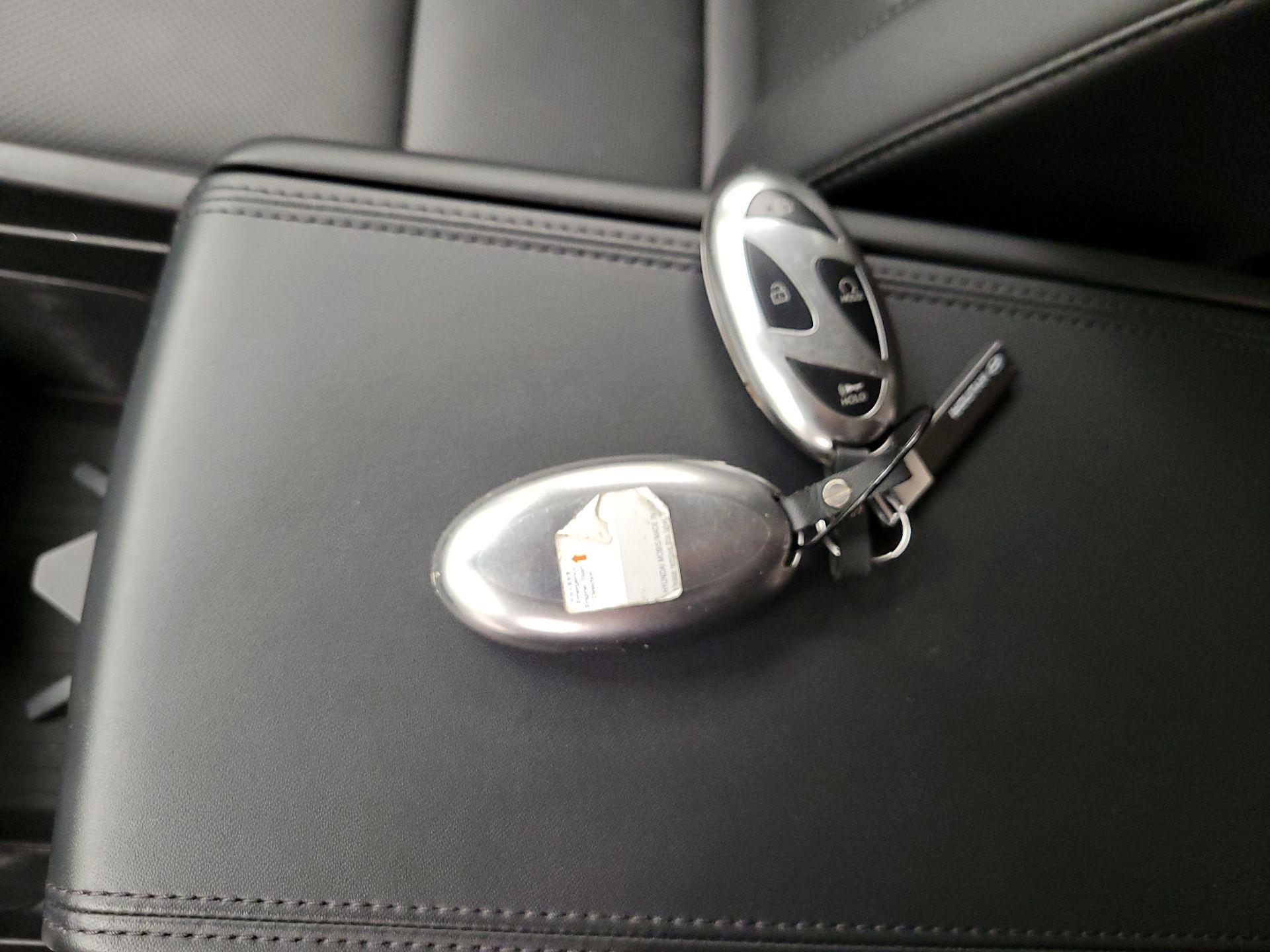 Thumbnail: 2025 Hyundai Santa Fe - 18