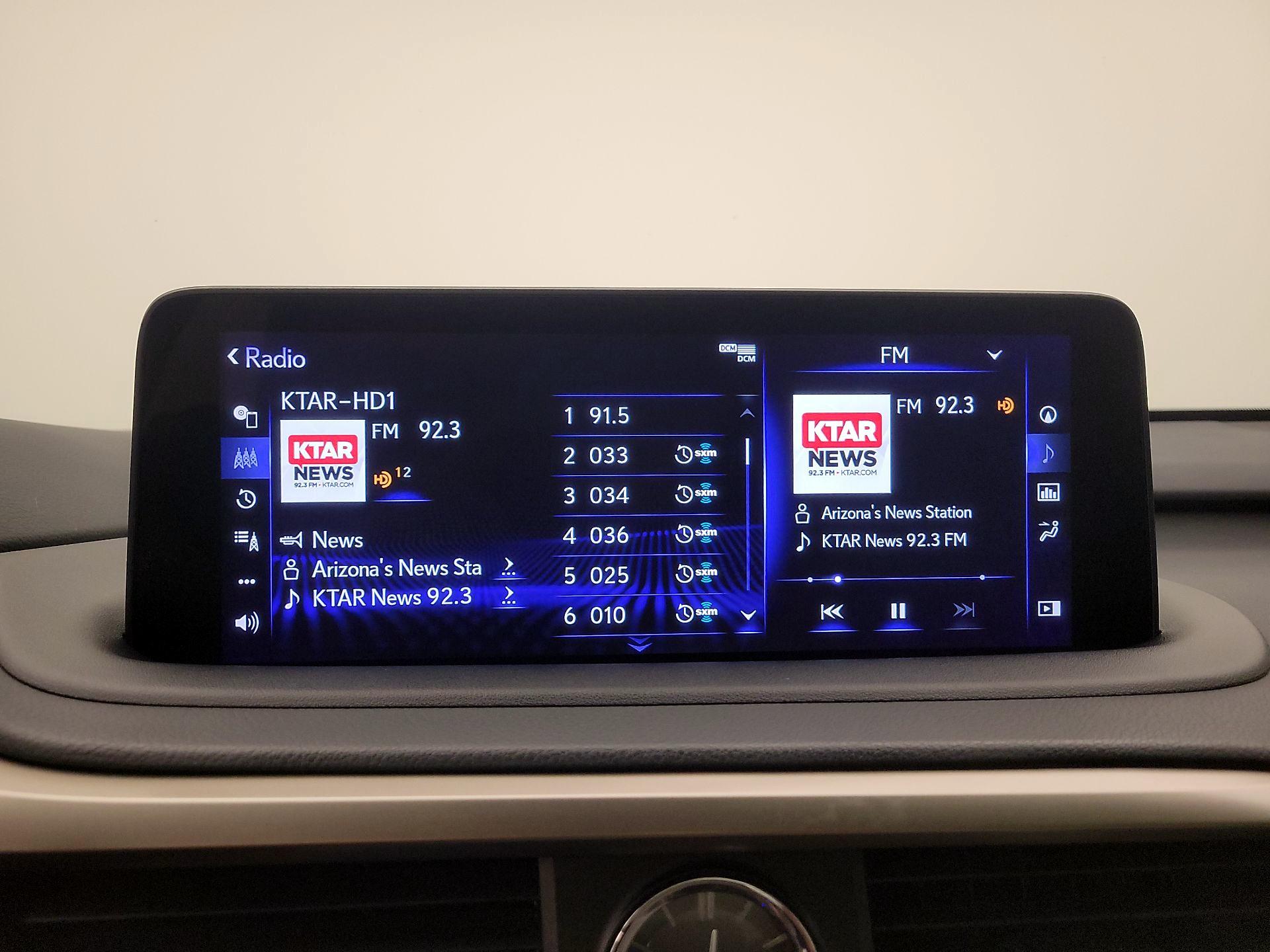 Thumbnail: 2020 Lexus RX - 16