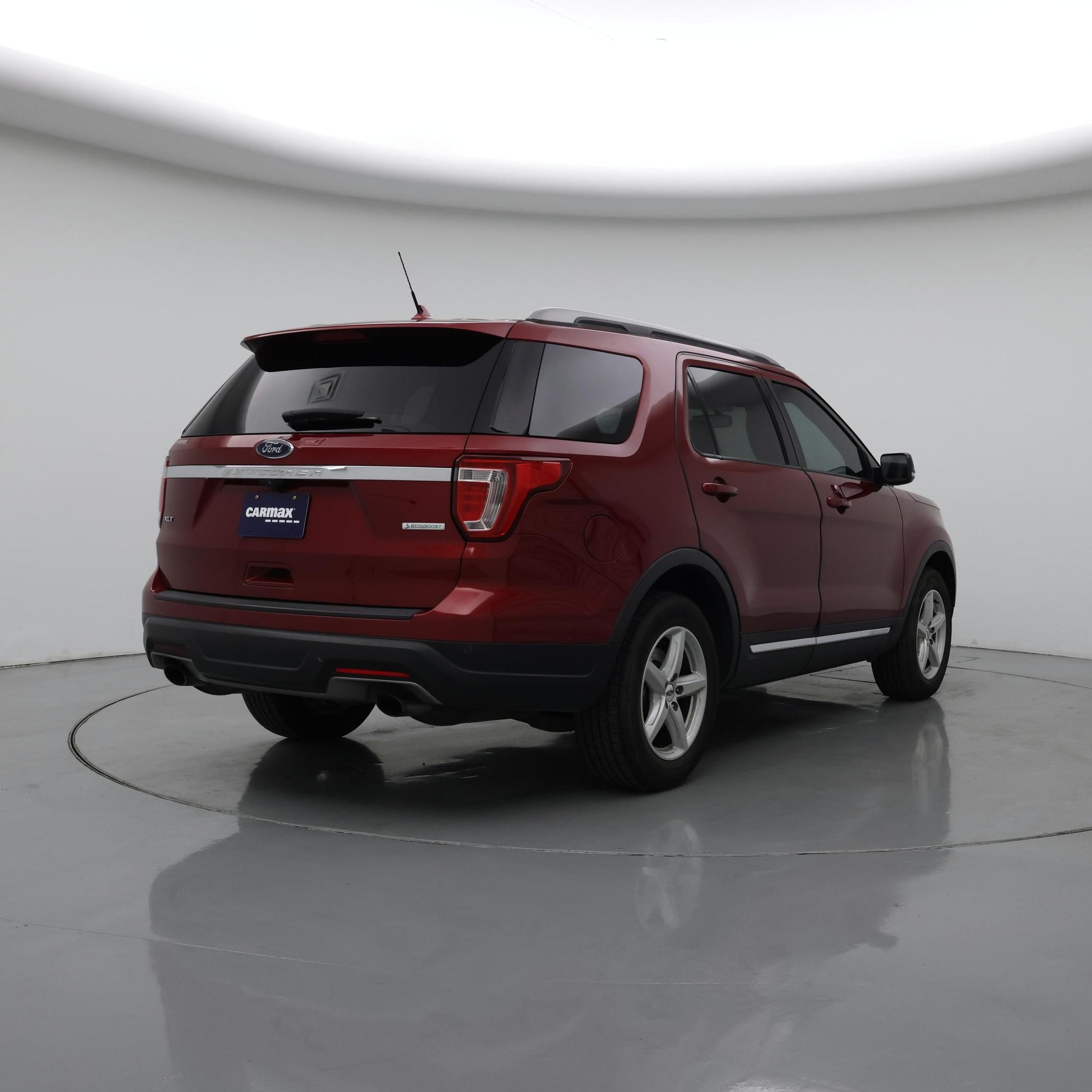 Thumbnail: 2019 Ford Explorer - 8