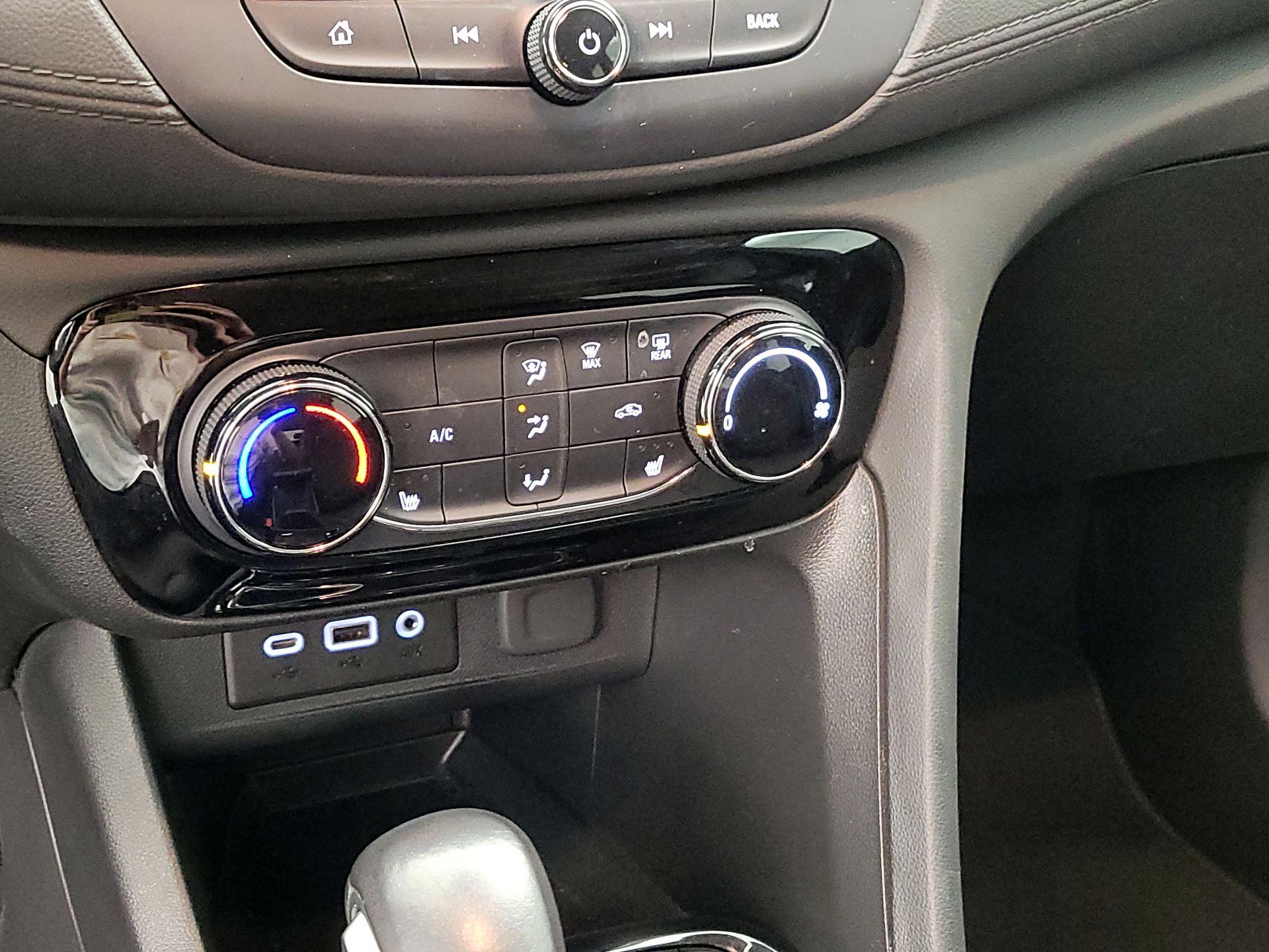 Thumbnail: 2023 Buick Encore GX - 16