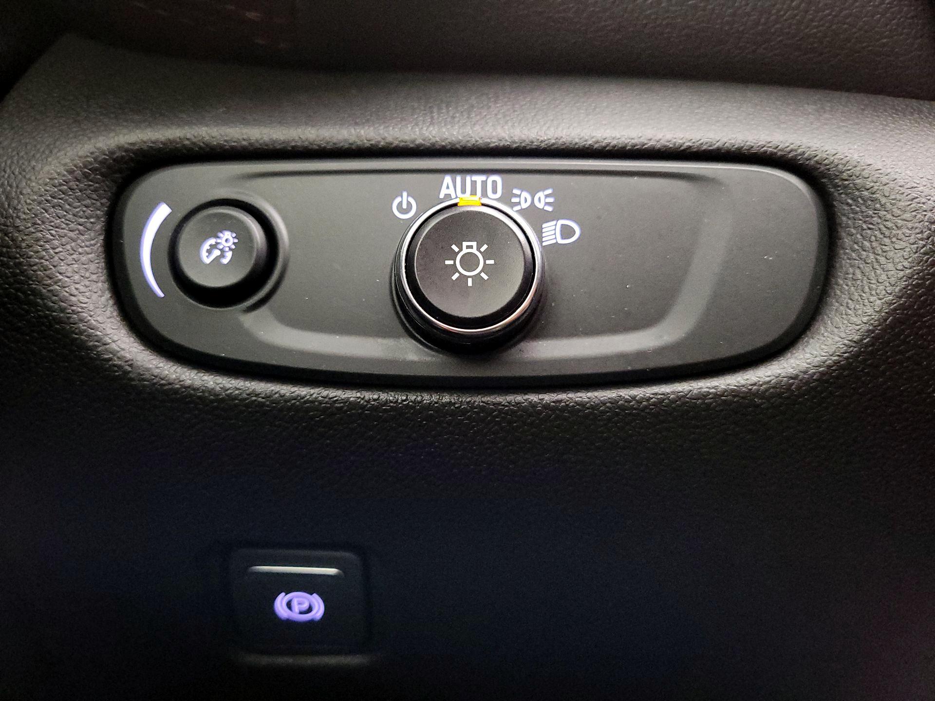 Thumbnail: 2021 Chevrolet Blazer - 13