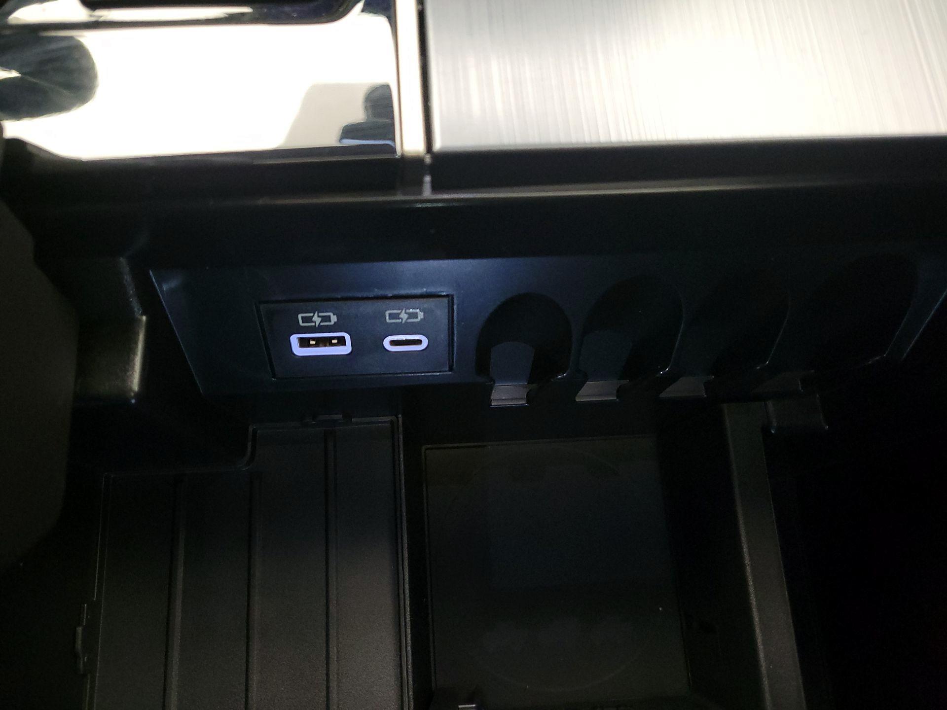 Thumbnail: 2026 Toyota Sequoia - 18