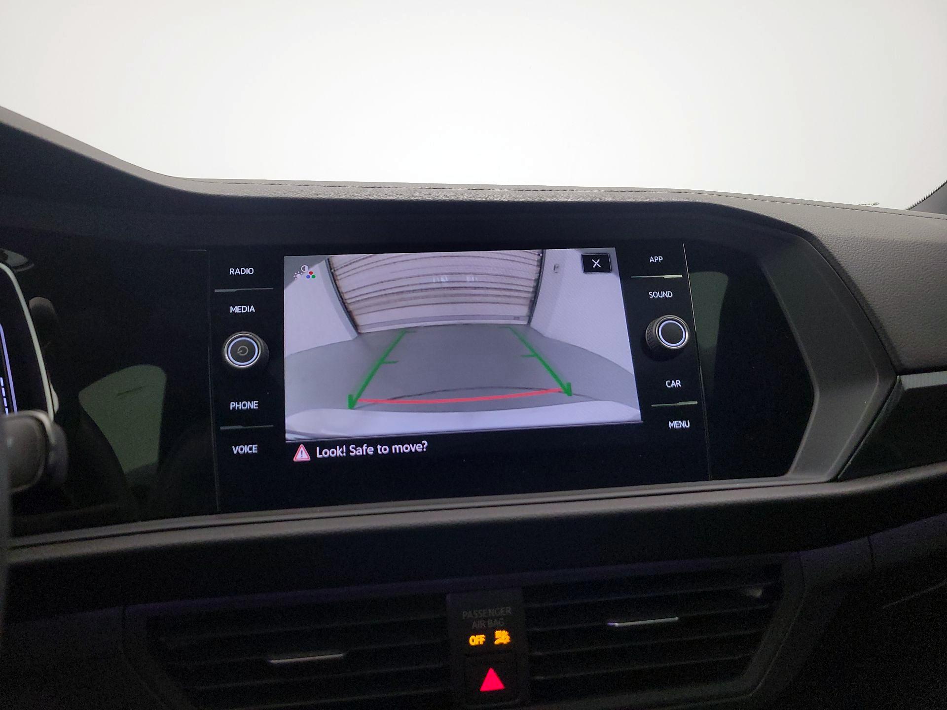 Thumbnail: 2021 Volkswagen Jetta - 14