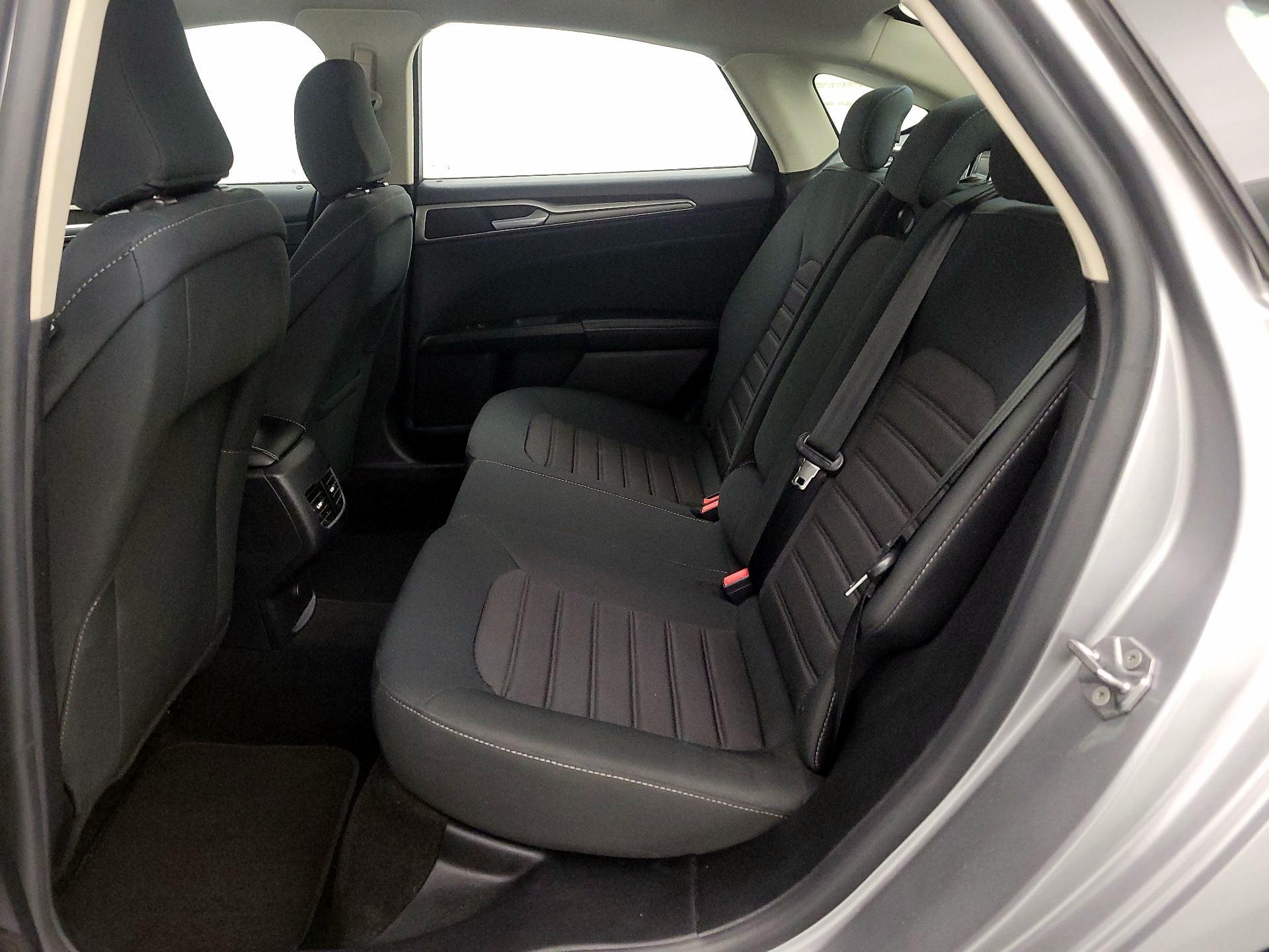 Thumbnail: 2020 Ford Fusion - 19