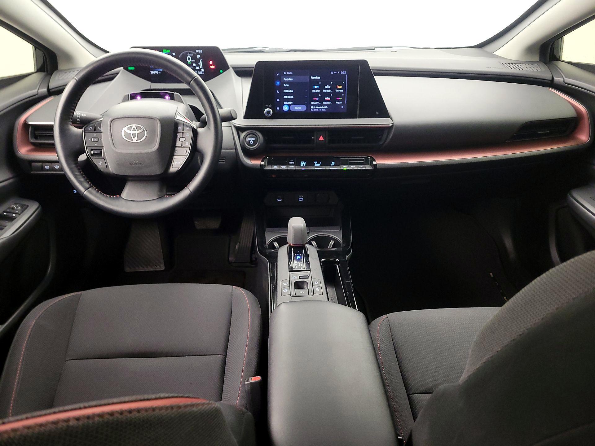 Thumbnail: 2023 Toyota Prius Prime - 9