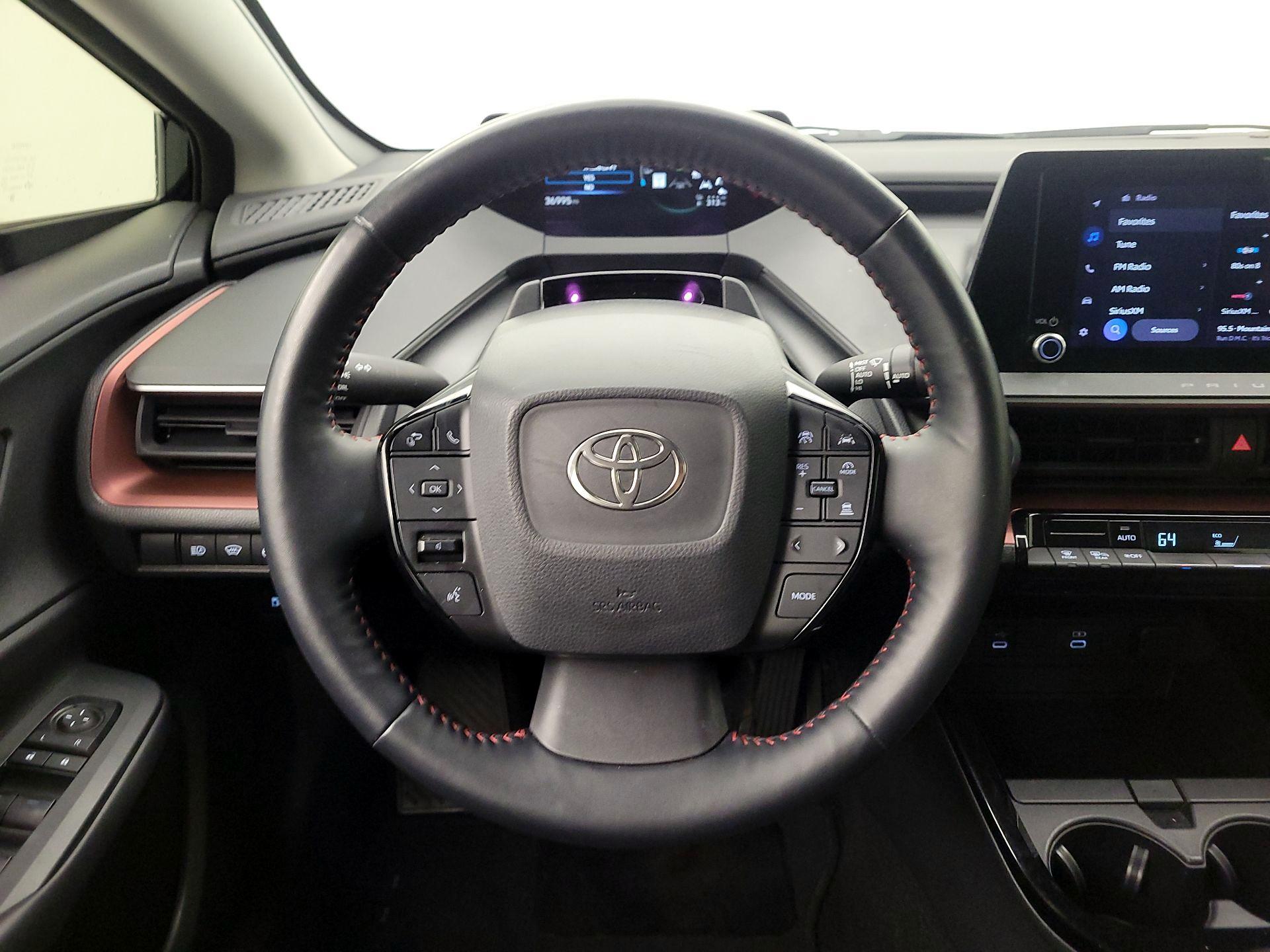 Thumbnail: 2023 Toyota Prius Prime - 10