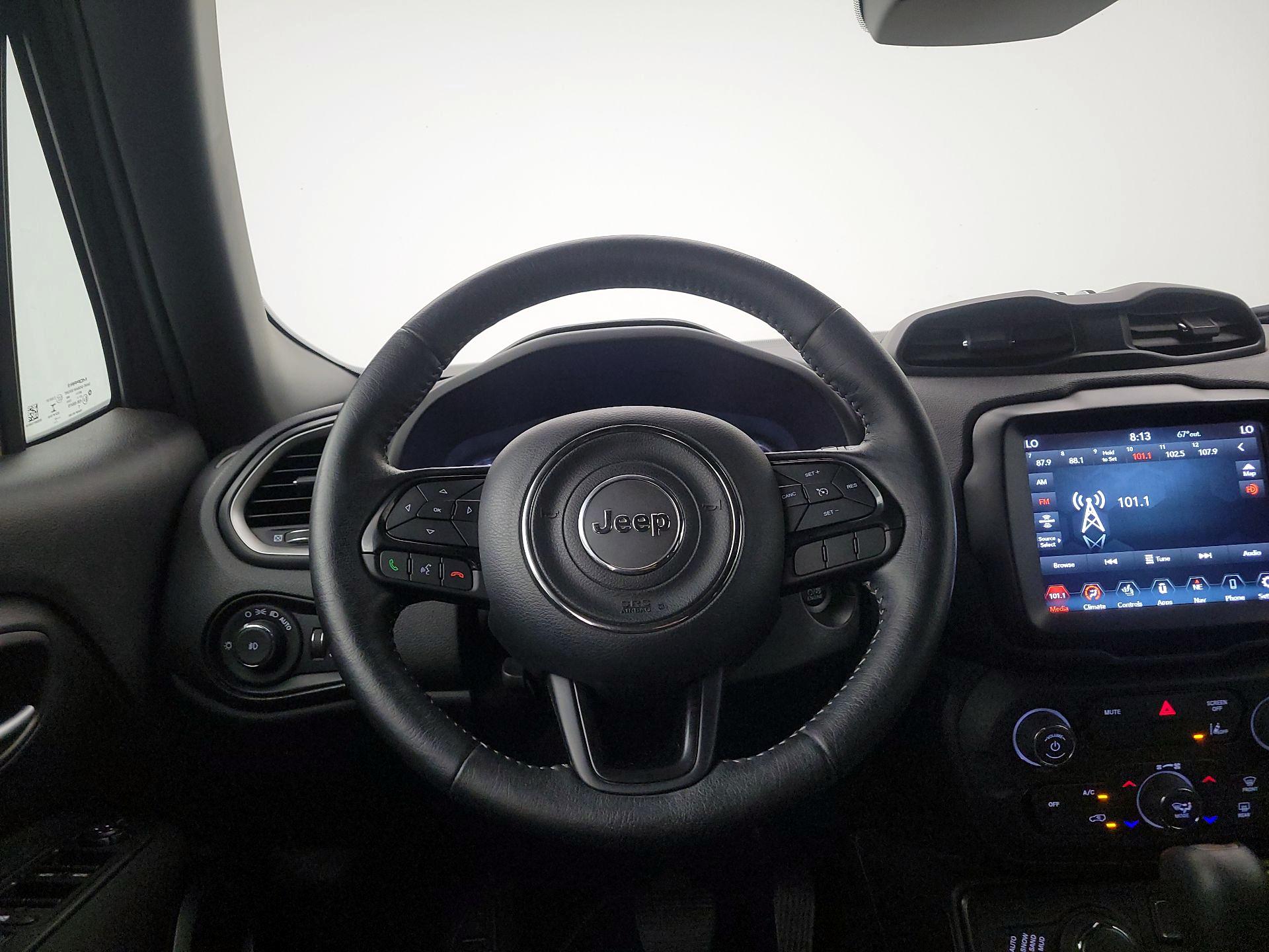 Thumbnail: 2021 Jeep Renegade - 10