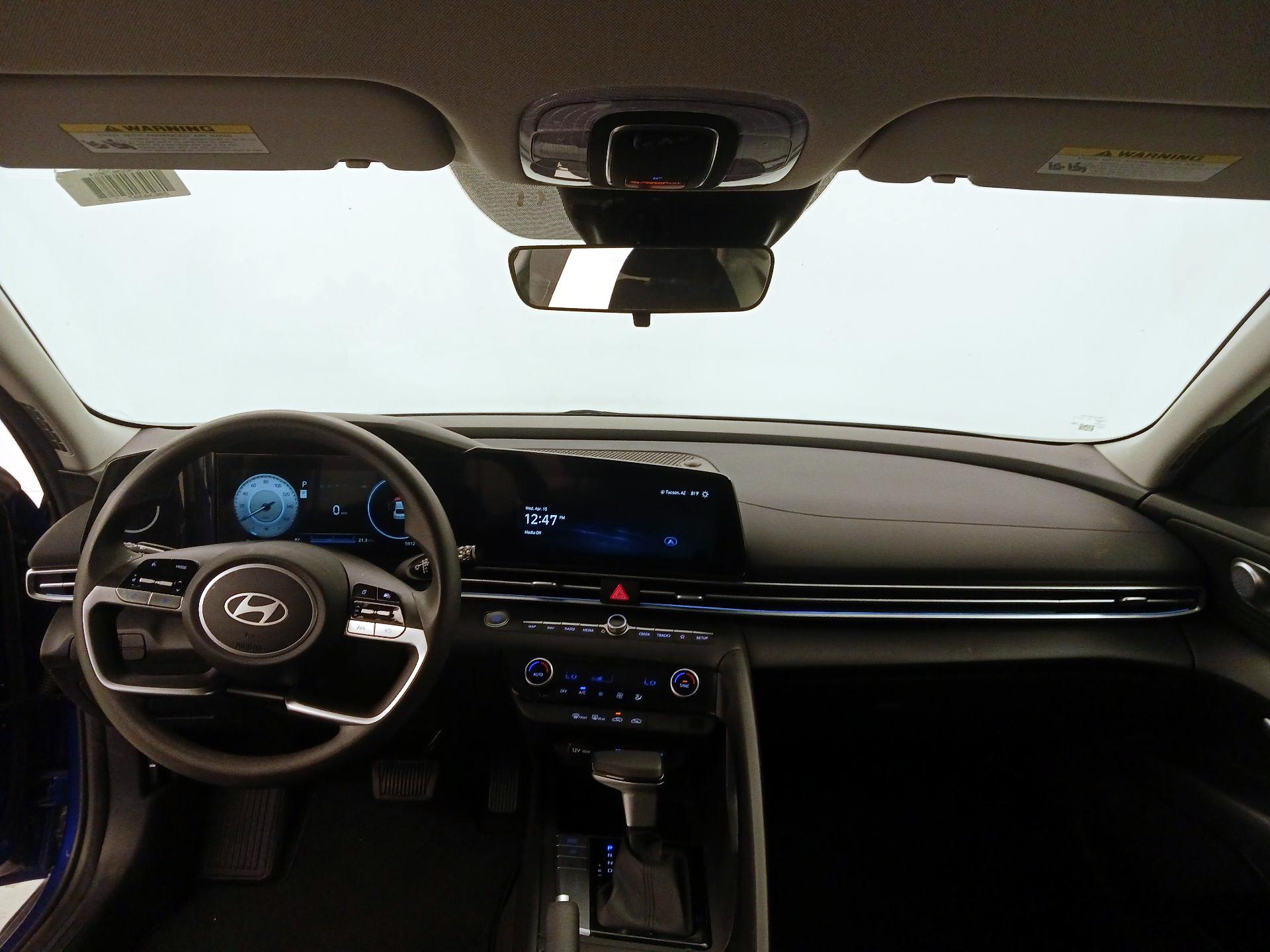 Thumbnail: 2024 Hyundai Elantra - 9