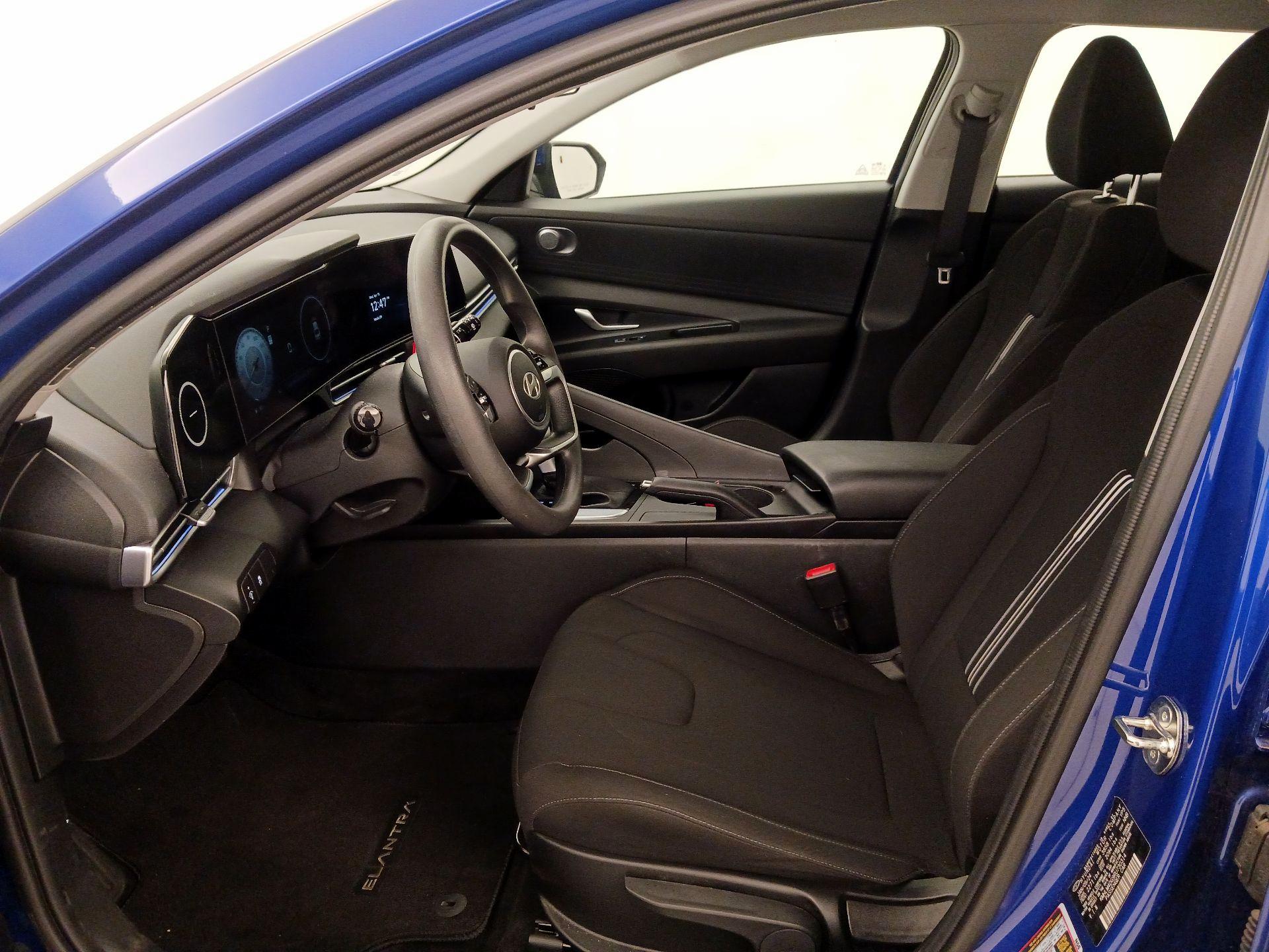 Thumbnail: 2024 Hyundai Elantra - 11