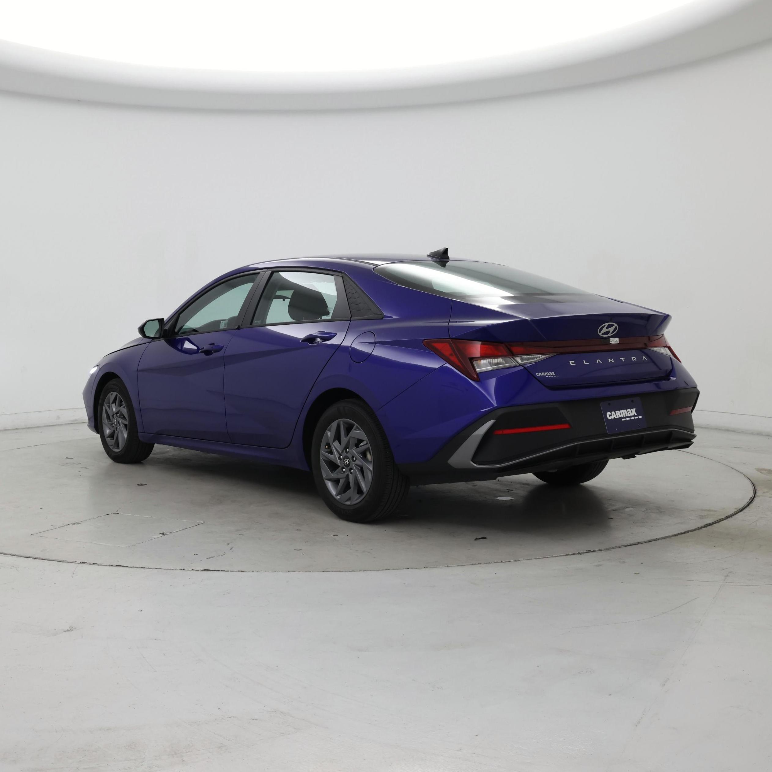 Thumbnail: 2024 Hyundai Elantra - 2
