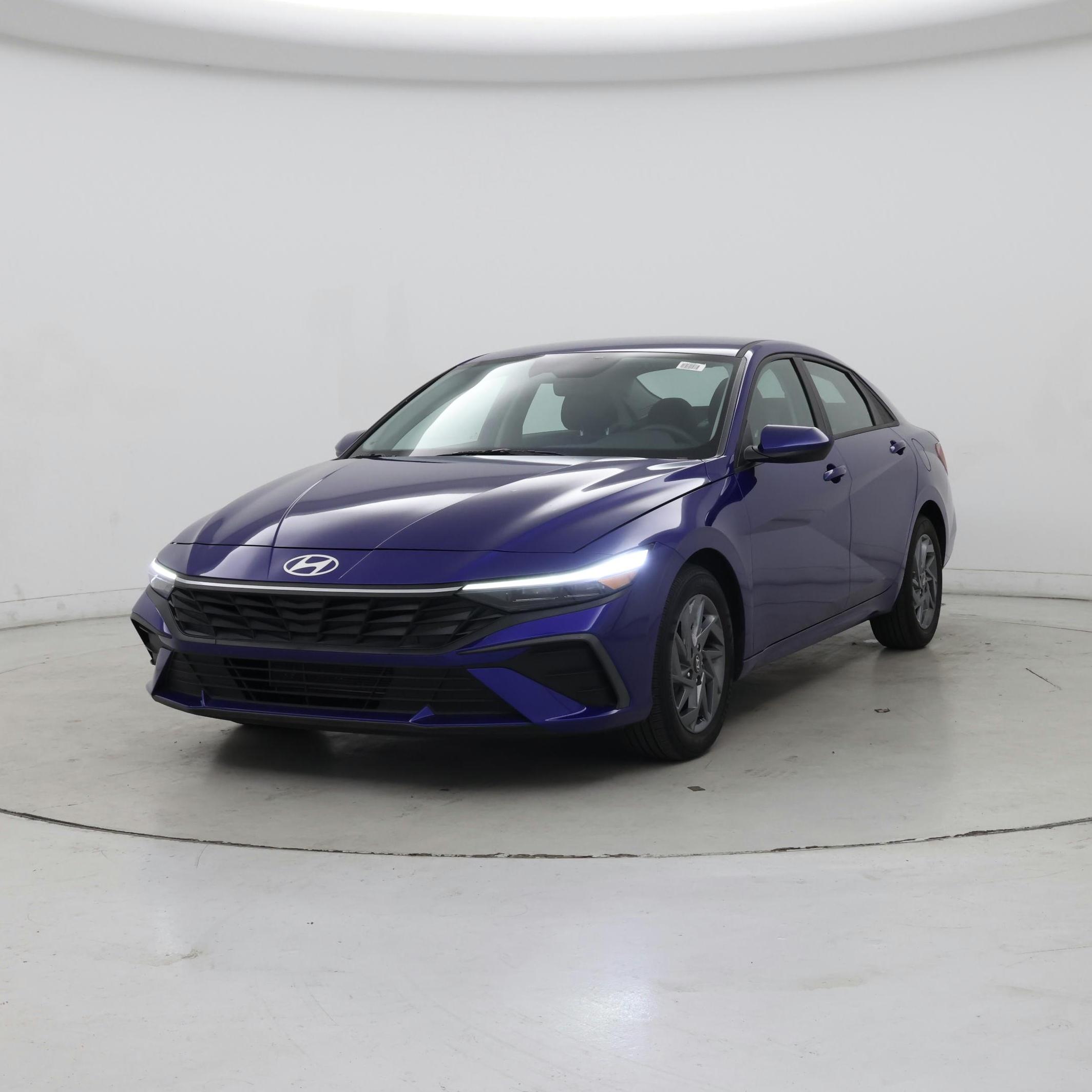 Thumbnail: 2024 Hyundai Elantra - 4