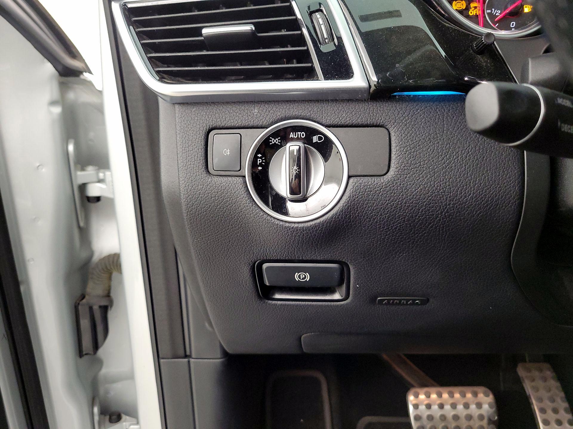 Thumbnail: 2018 Mercedes-Benz GLE - 13