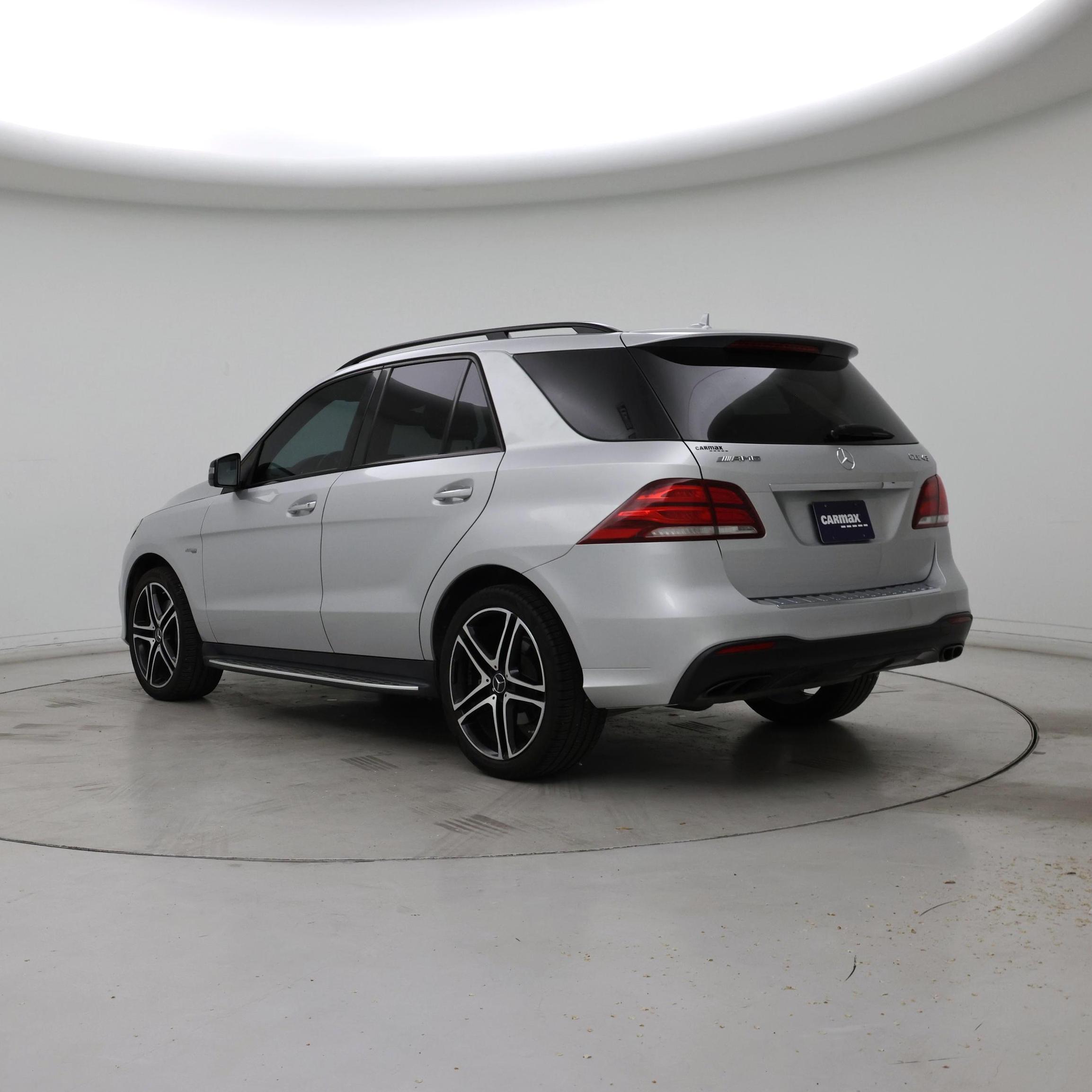 Thumbnail: 2018 Mercedes-Benz GLE - 2