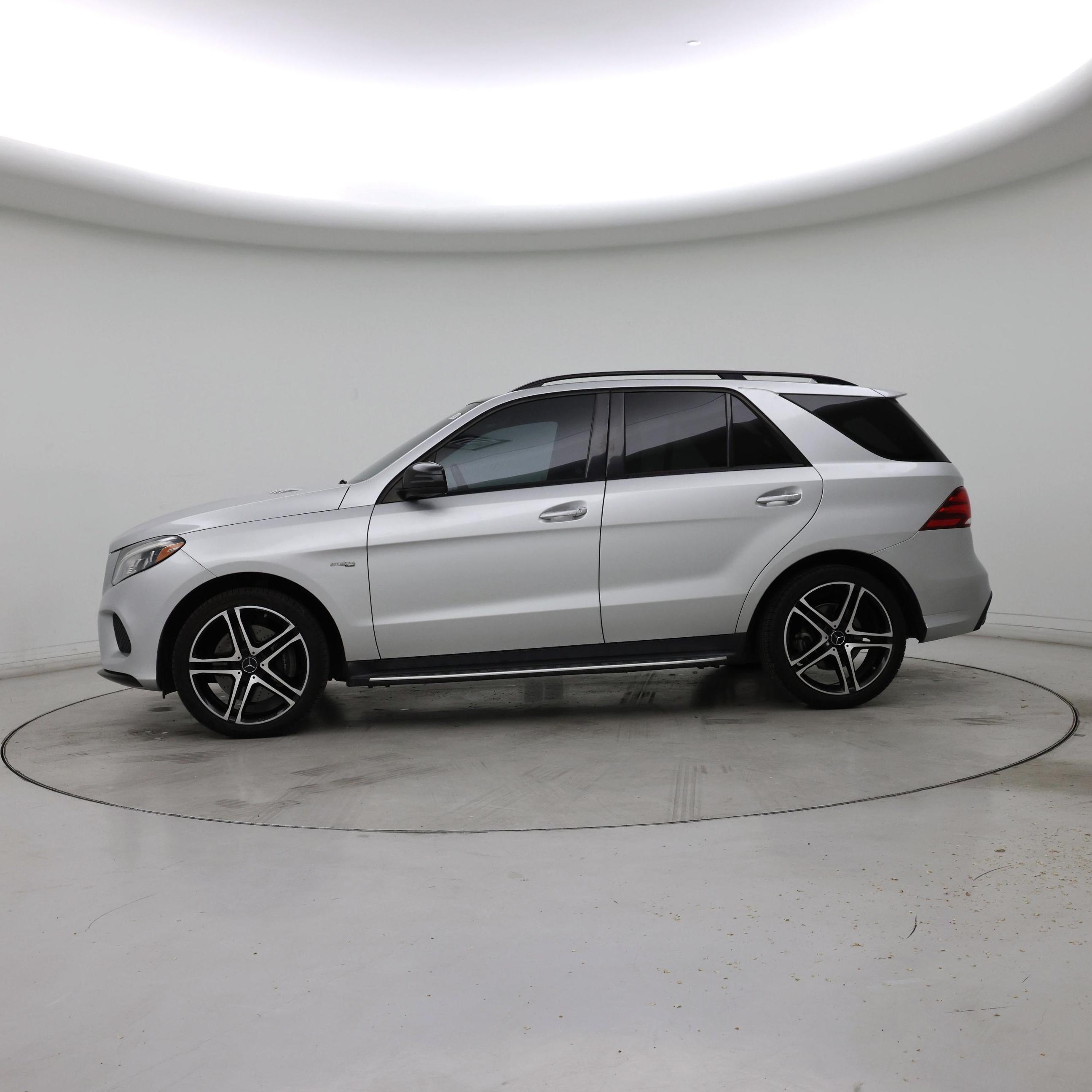 Thumbnail: 2018 Mercedes-Benz GLE - 3