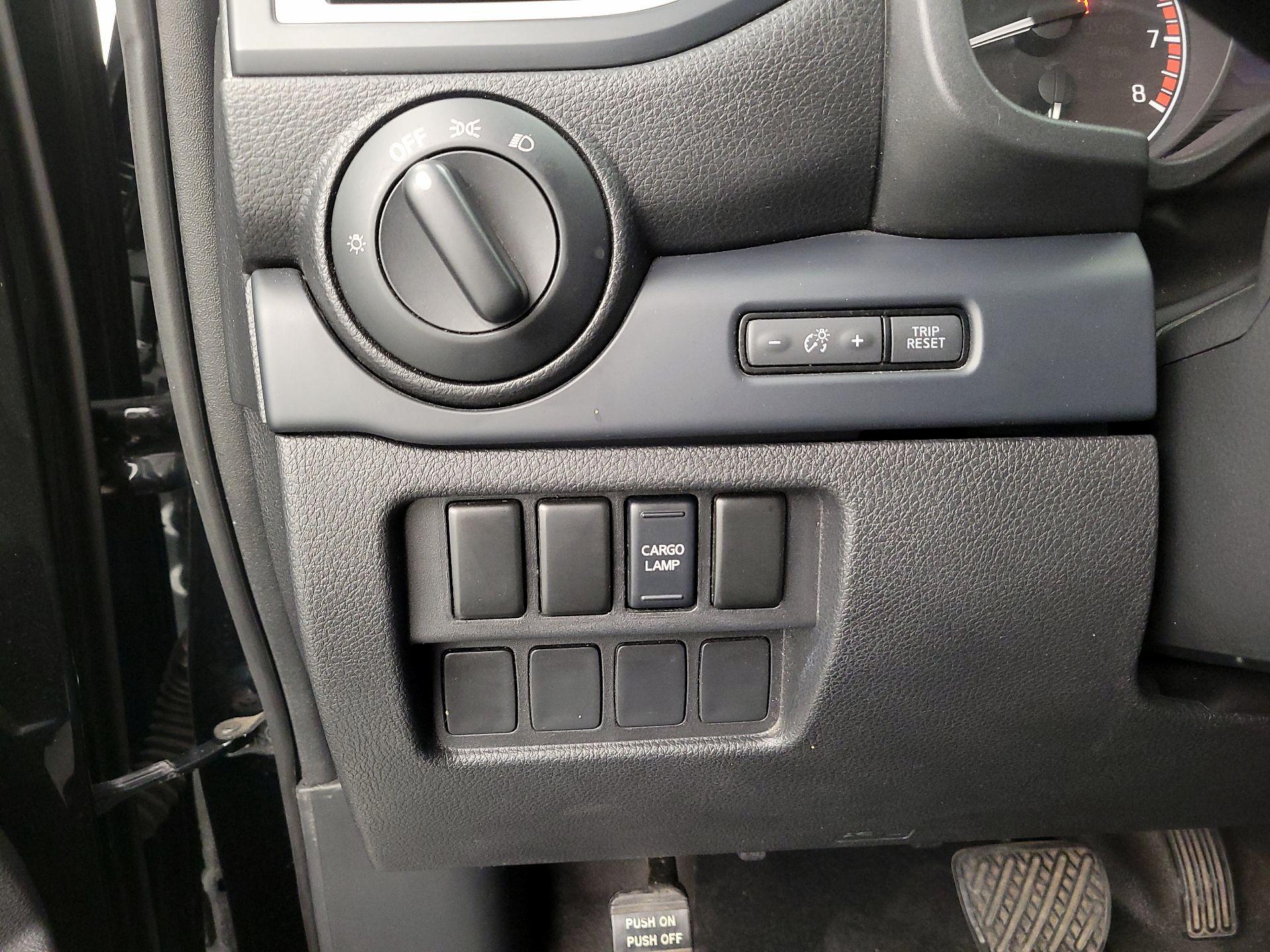 Thumbnail: 2018 Nissan Titan - 13
