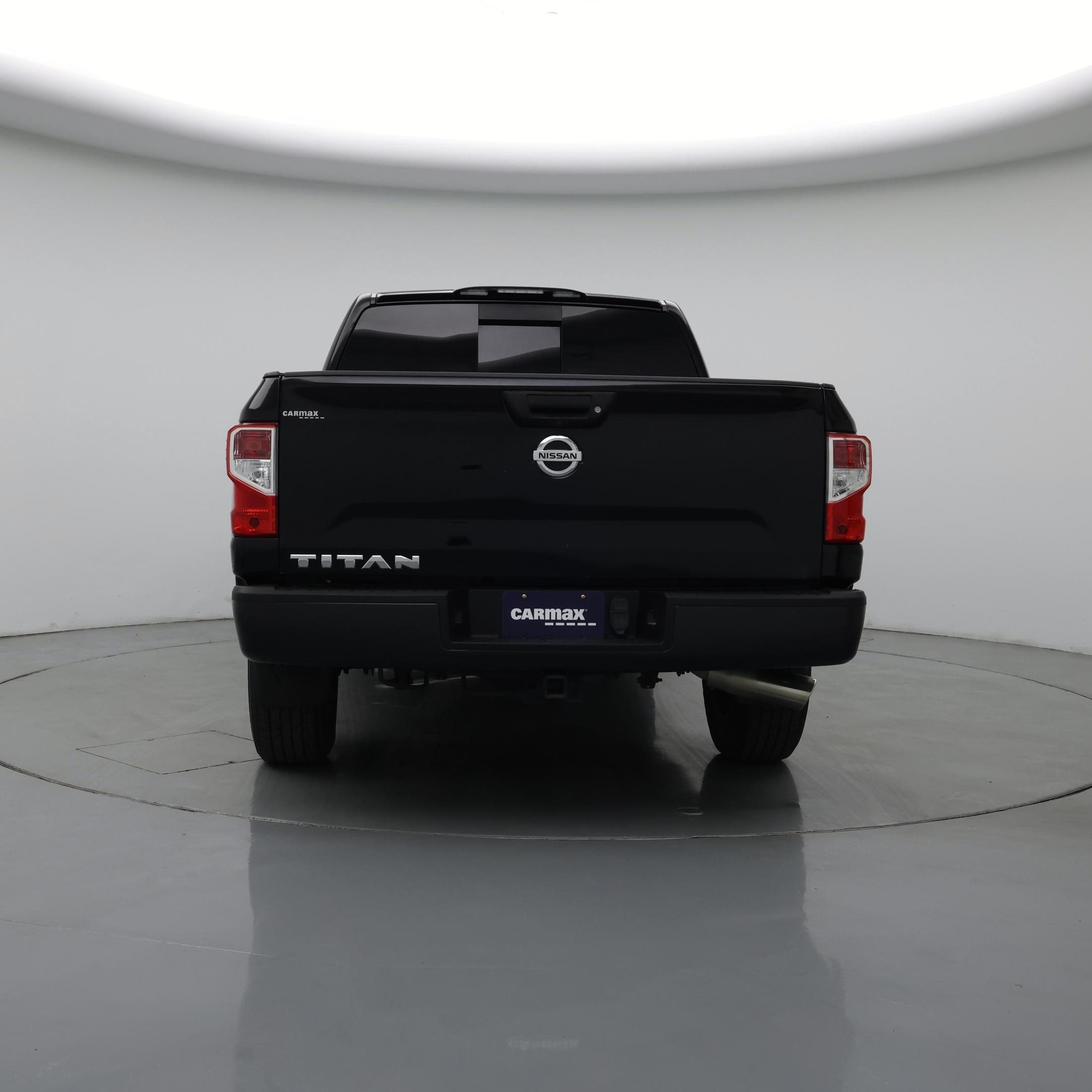 Thumbnail: 2018 Nissan Titan - 6