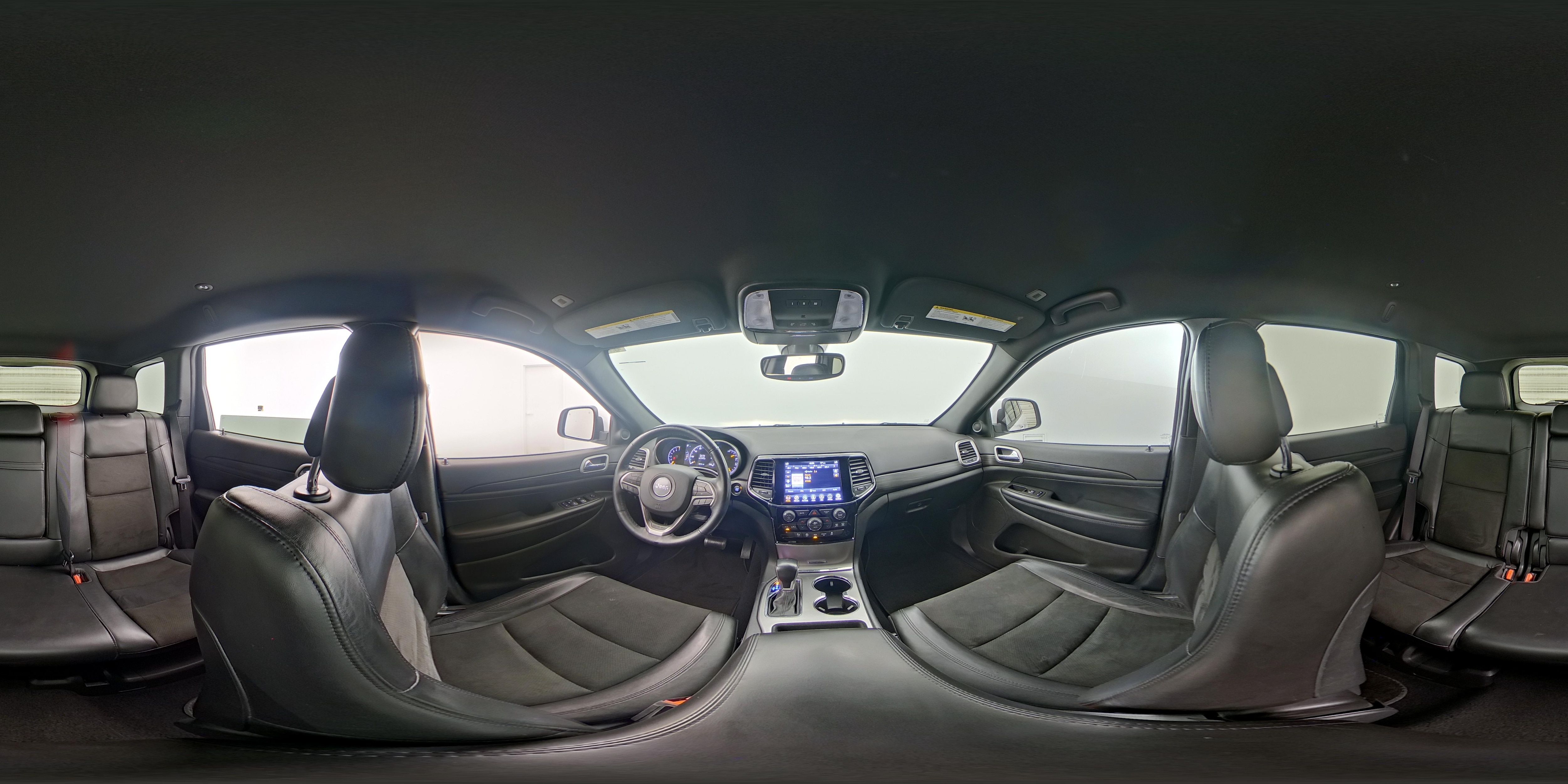 2020 Jeep Grand Cherokee Altitude - Photo 25