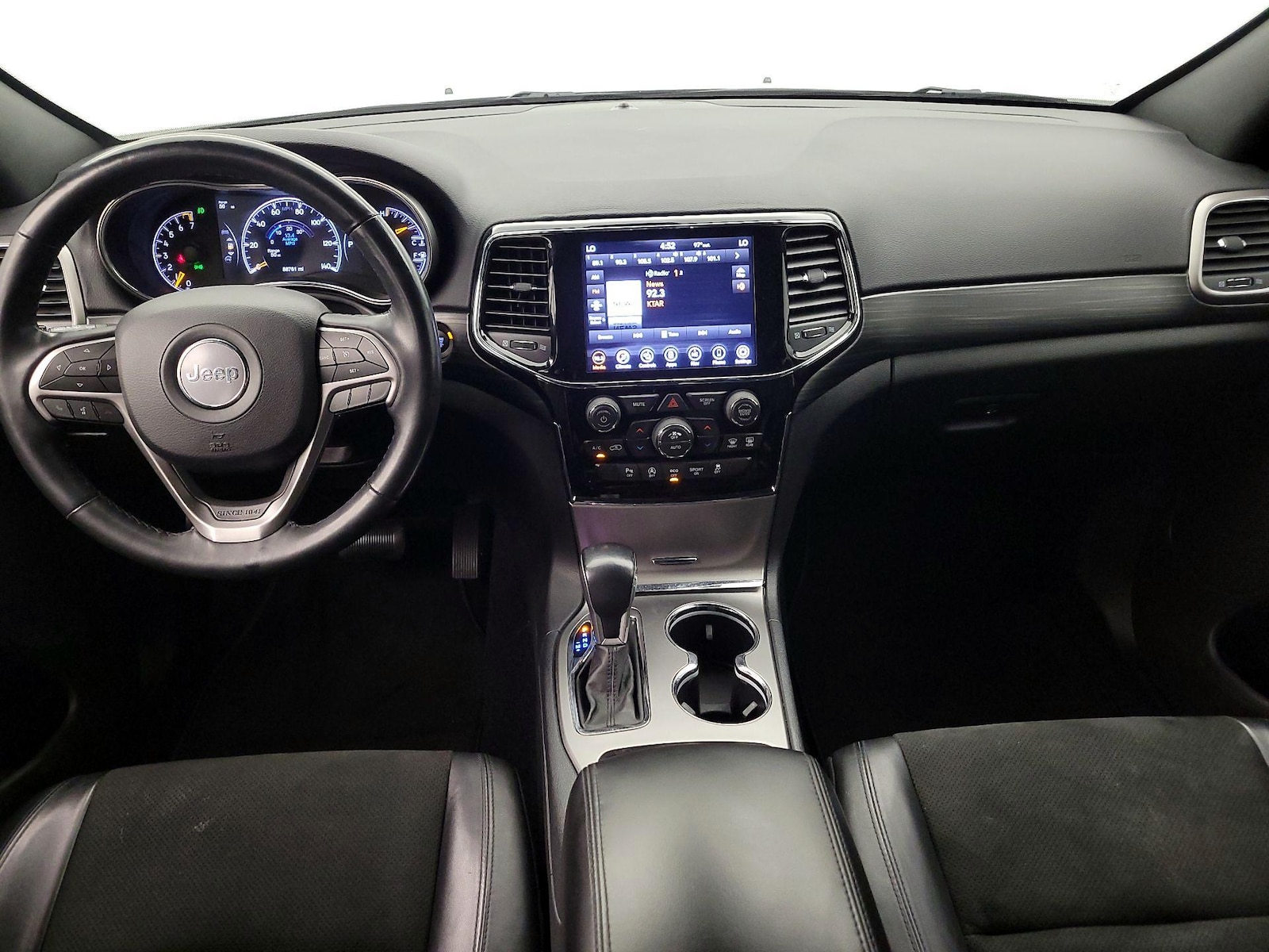2020 Jeep Grand Cherokee Altitude - Photo 10