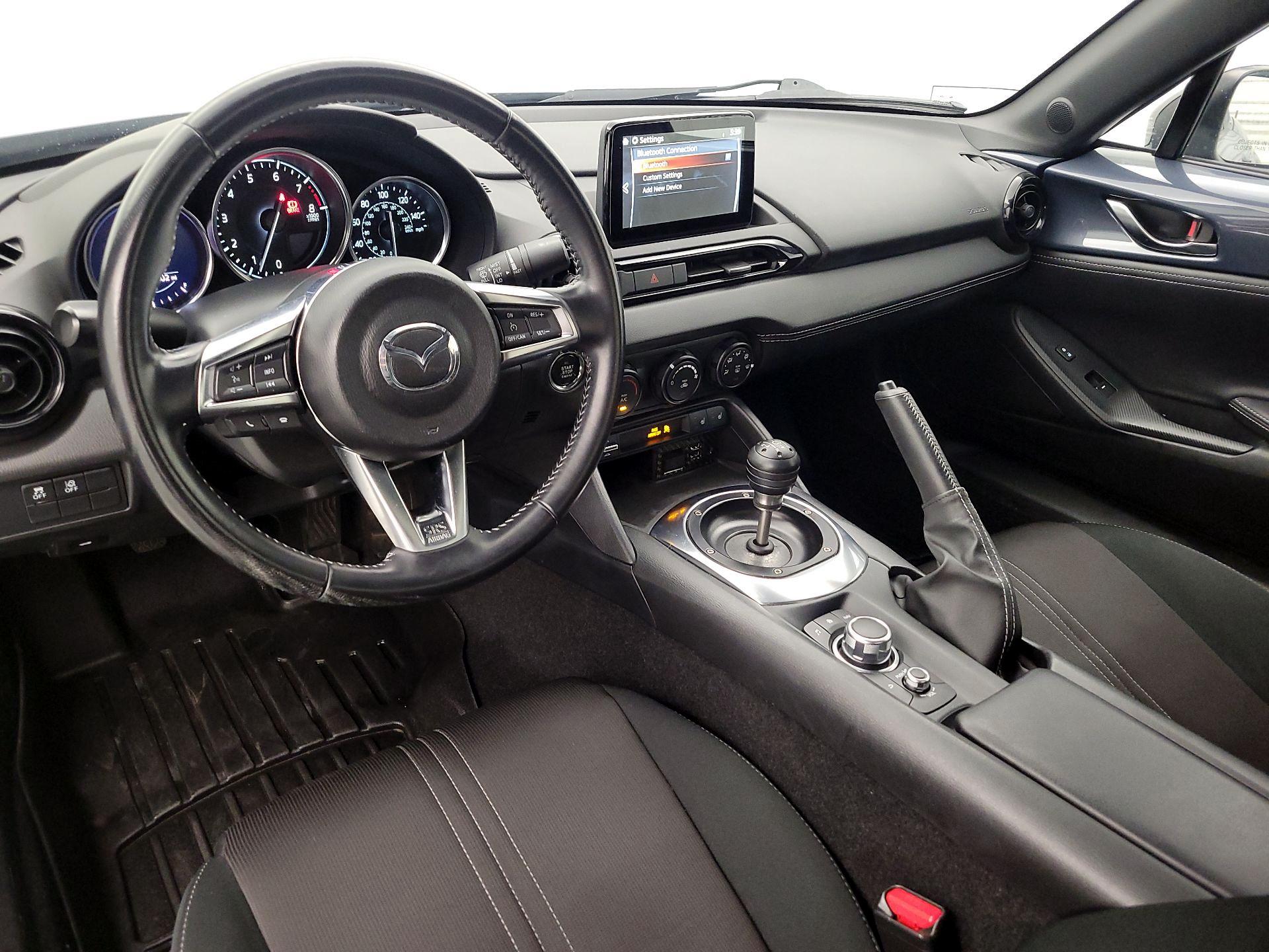 Thumbnail: 2020 Mazda MX-5 Miata - 9