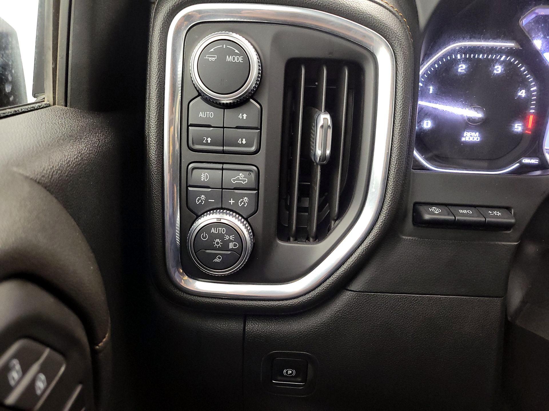 Thumbnail: 2021 GMC Sierra 2500 - 13