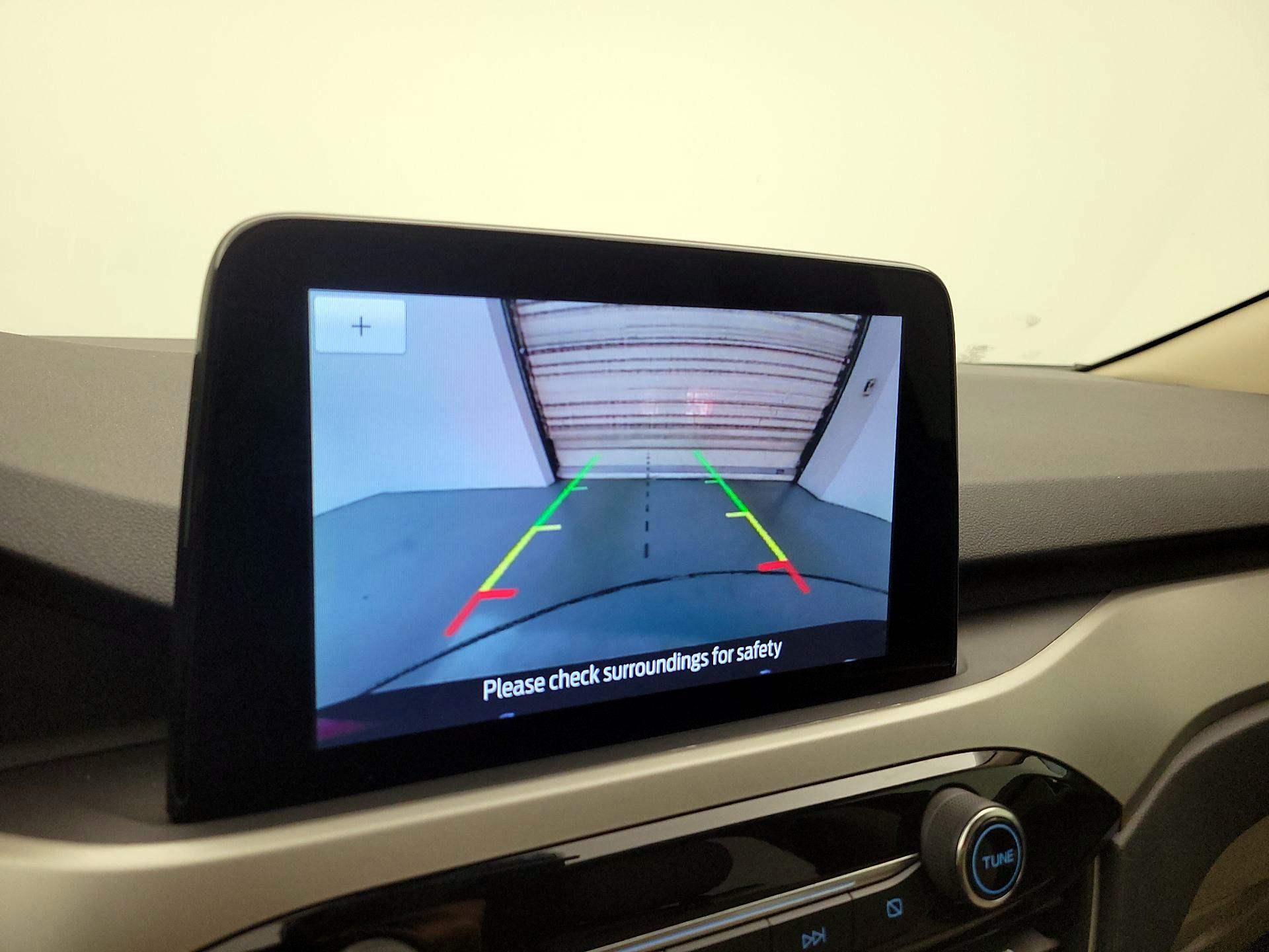 Thumbnail: 2020 Ford Escape - 15