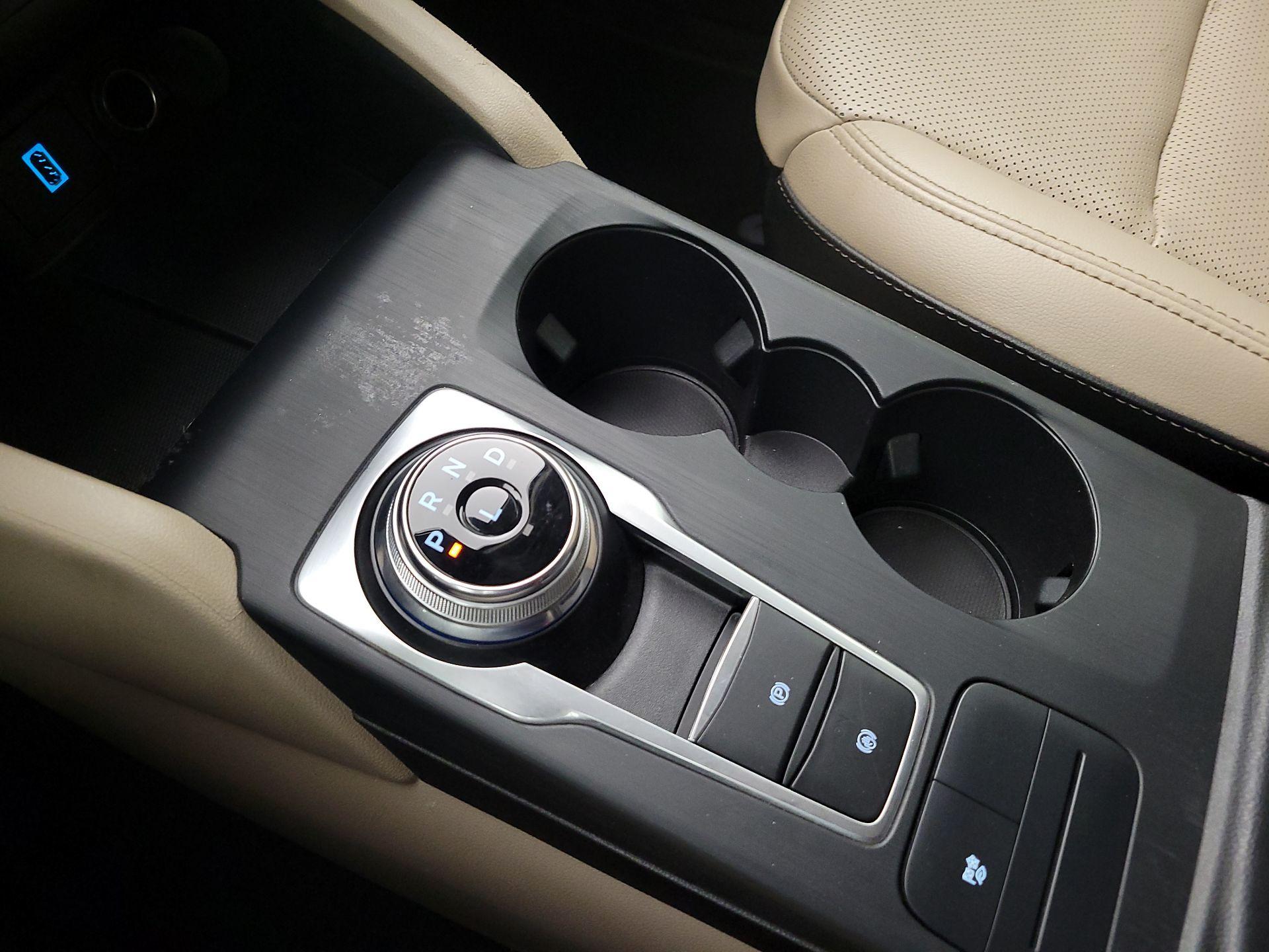 Thumbnail: 2020 Ford Escape - 18