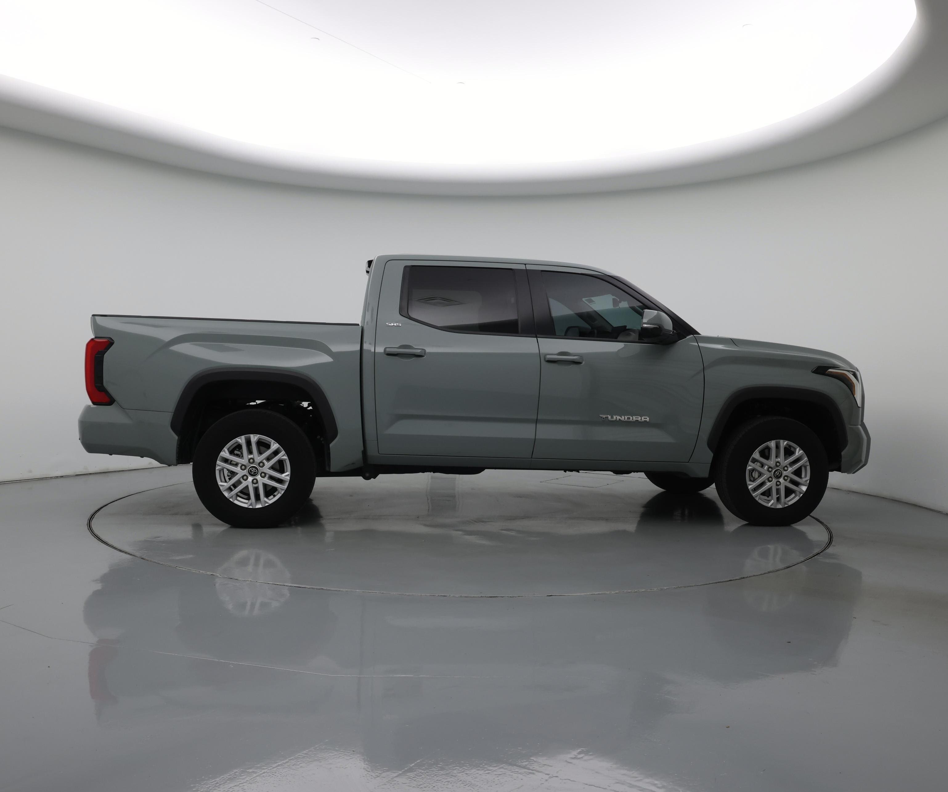 Thumbnail: 2024 Toyota Tundra - 7
