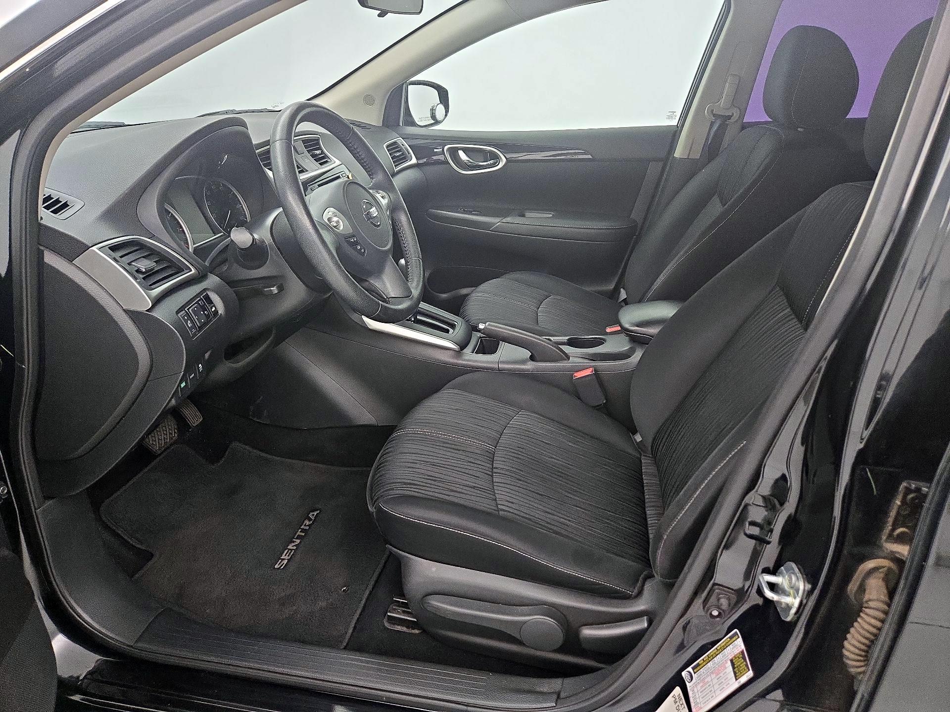 Thumbnail: 2018 Nissan Sentra - 11