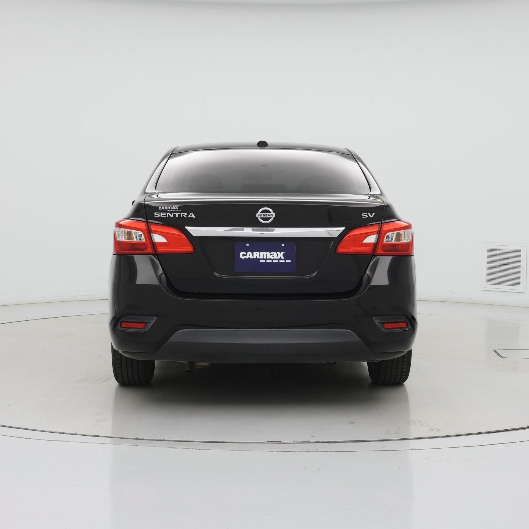 Thumbnail: 2018 Nissan Sentra - 6