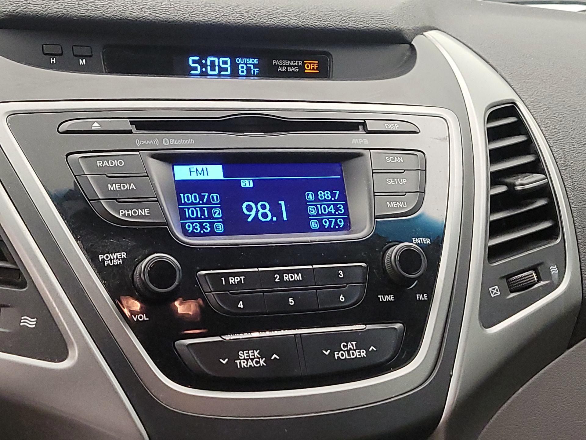 Thumbnail: 2014 Hyundai Elantra - 14