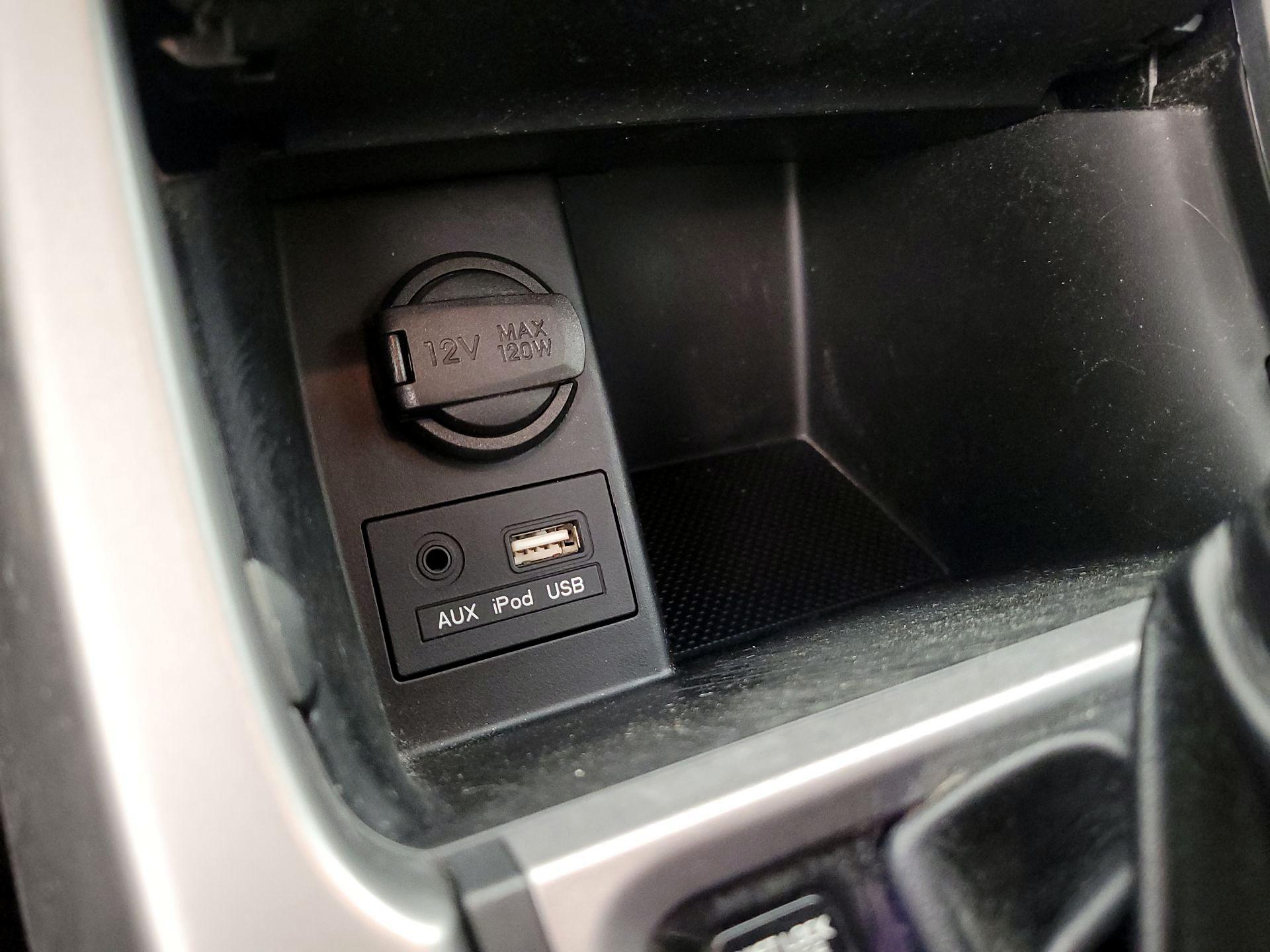 Thumbnail: 2014 Hyundai Elantra - 17