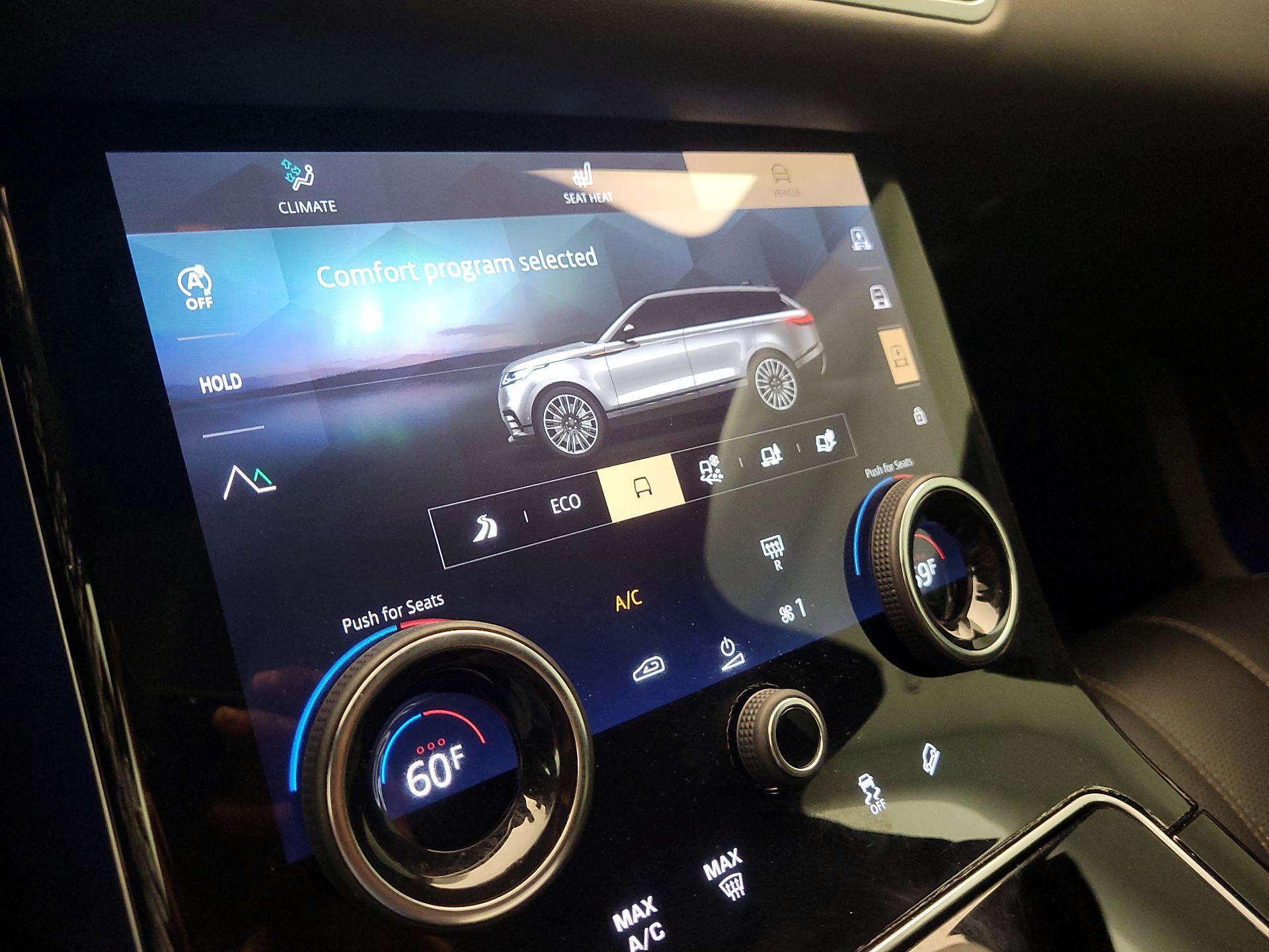 Thumbnail: 2021 Land Rover Range Rover Velar - 17