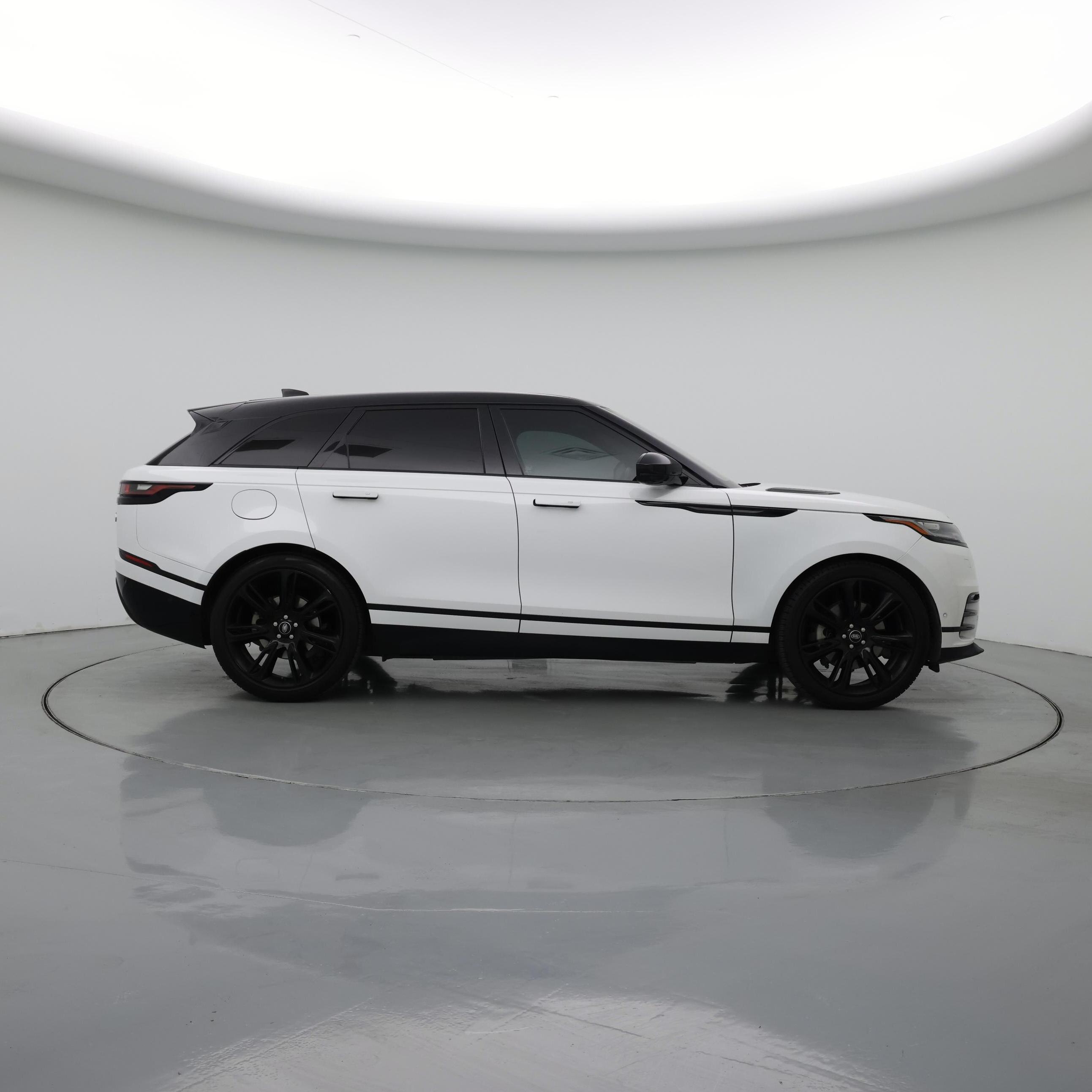 Thumbnail: 2021 Land Rover Range Rover Velar - 7