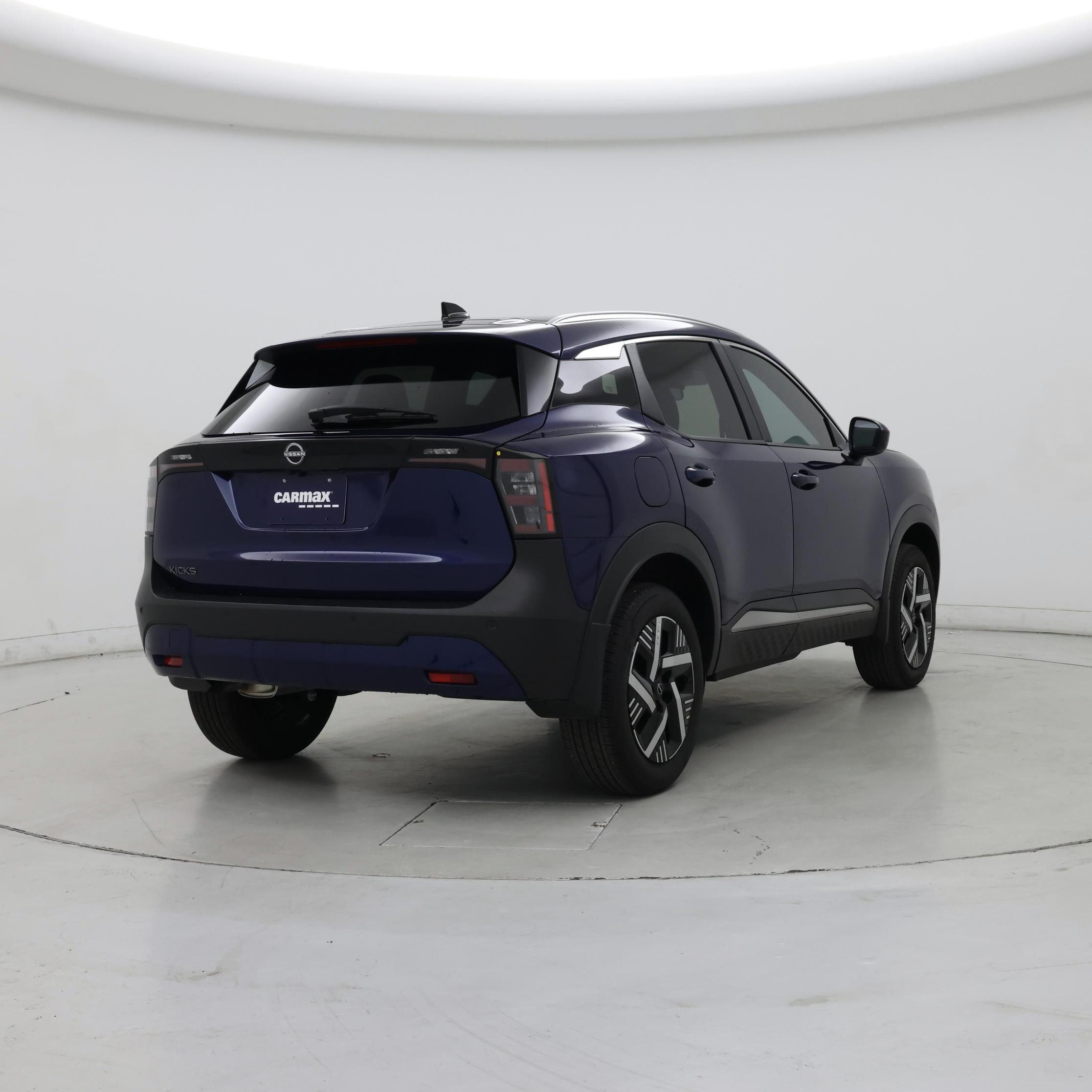 Thumbnail: 2026 Nissan Kicks - 8