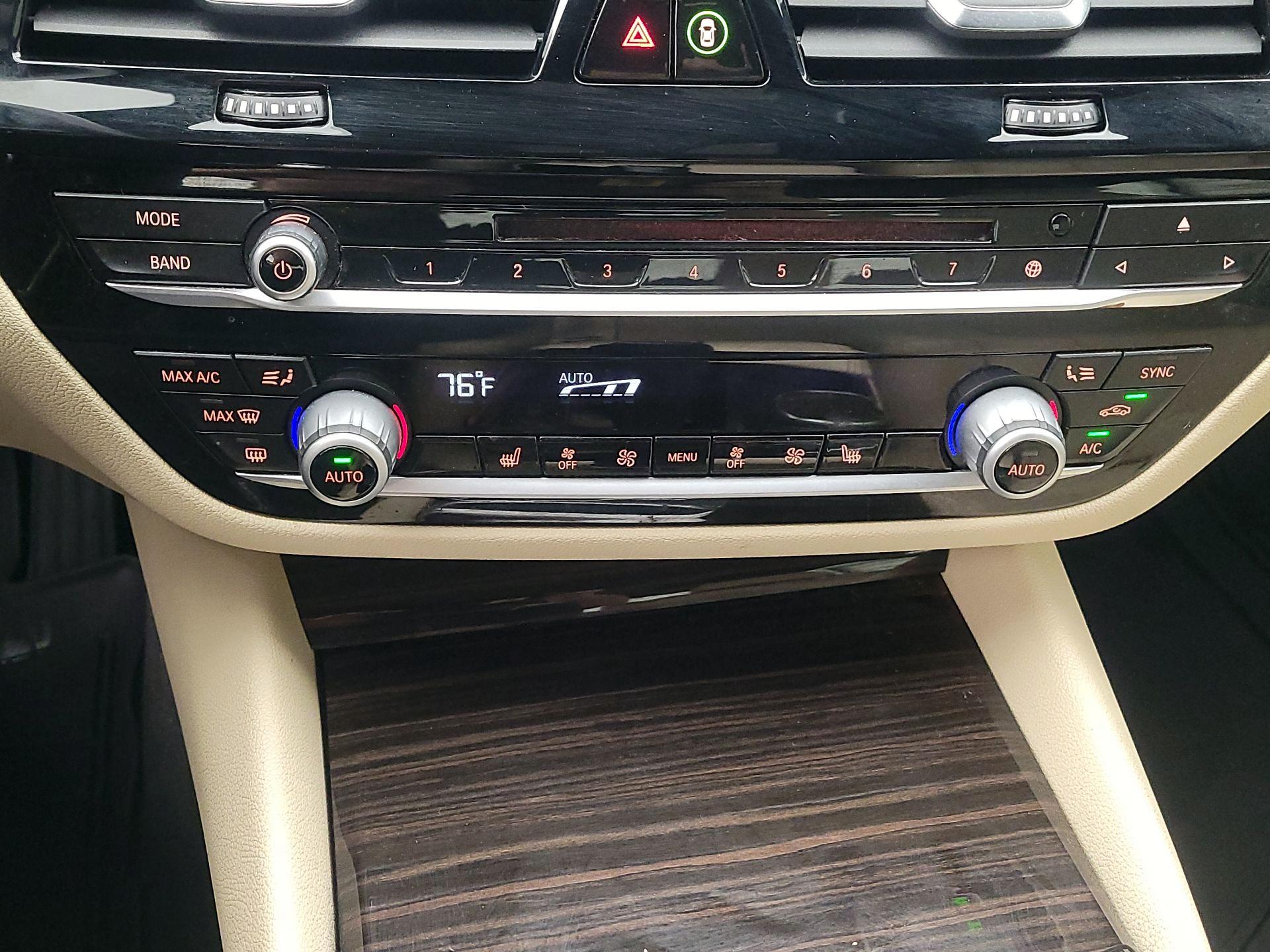 Thumbnail: 2019 BMW 5 Series - 17